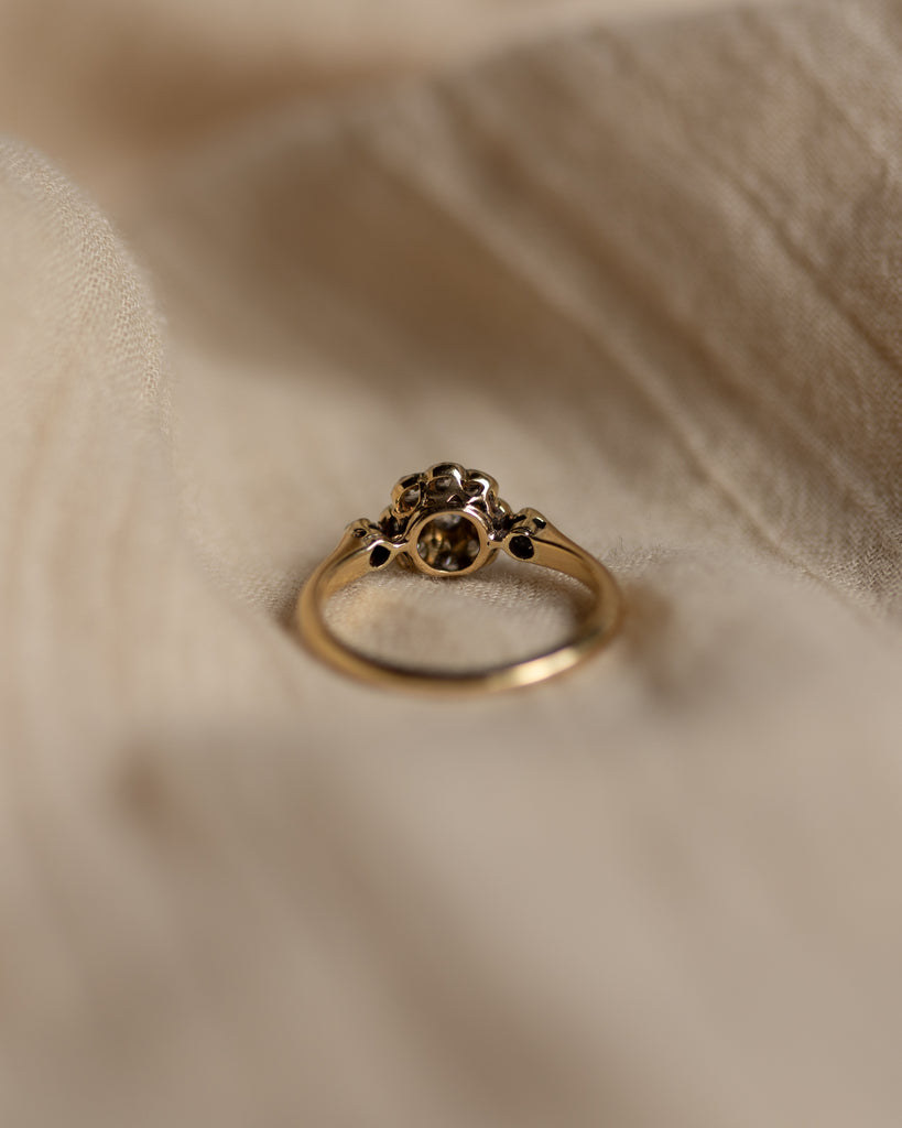 Frida Antique 18ct Gold Diamond Daisy Cluster Ring