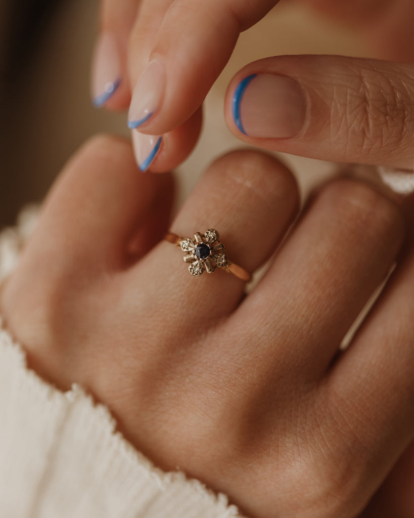 Bernadine Vintage 18ct Gold Sapphire & Diamond Cluster Ring