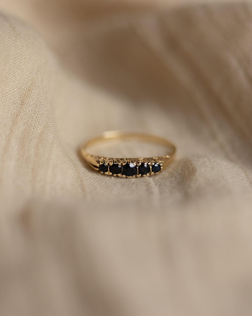 Nadine 1989 Vintage 9ct Gold Sapphire Five Stone Ring