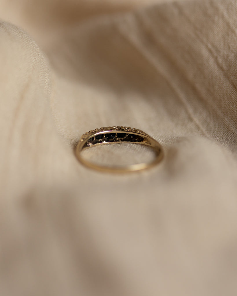 Nadine 1989 Vintage 9ct Gold Sapphire Five Stone Ring