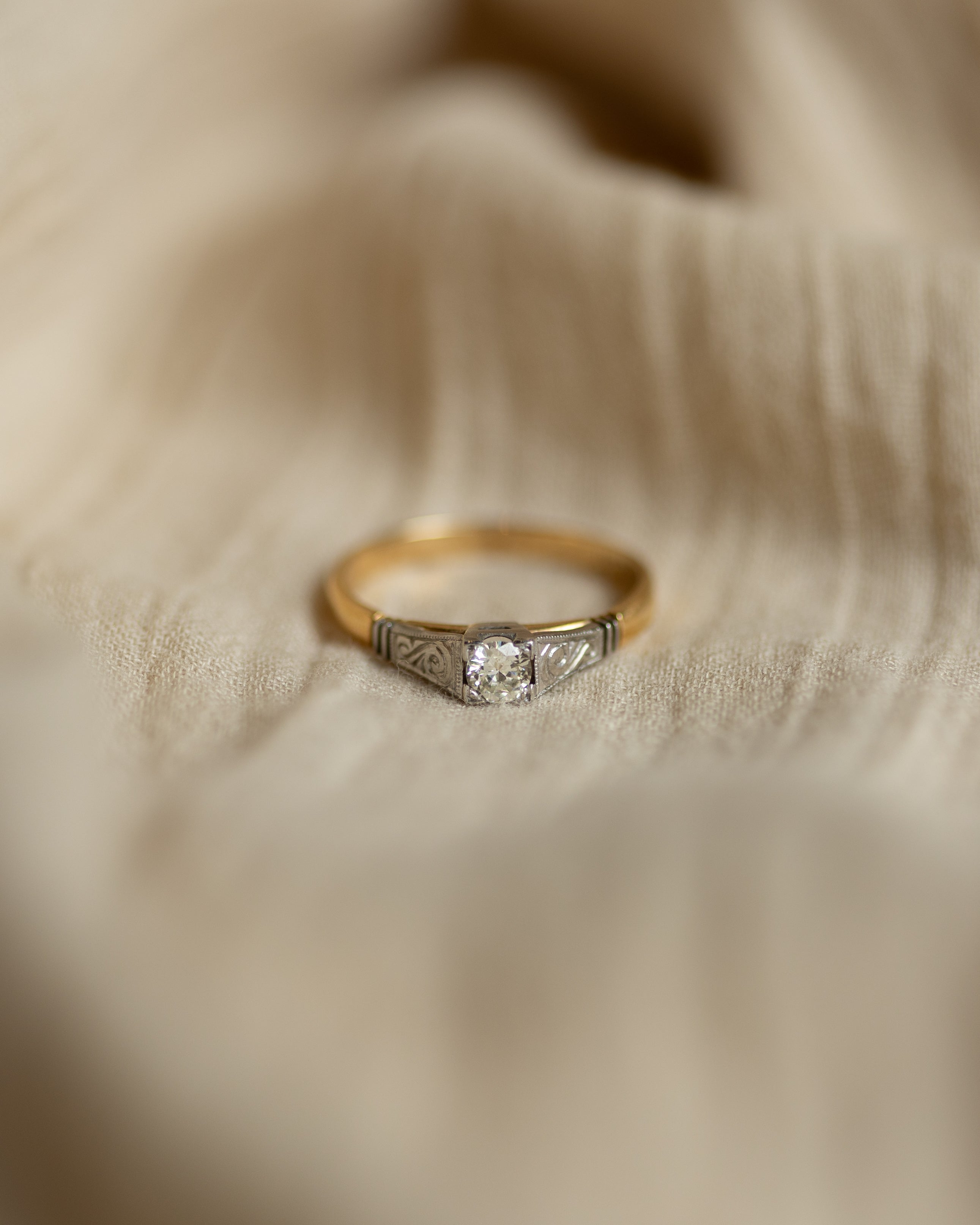 Florence Antique Art Deco 18ct Gold Single Stone Diamond Ring