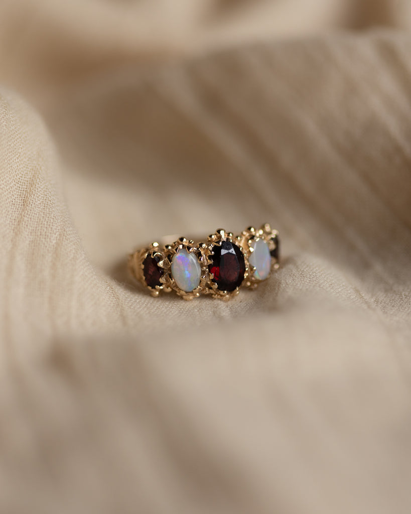 Brunhilde 1975 Vintage 9ct Gold Garnet & Opal Five Stone Ring