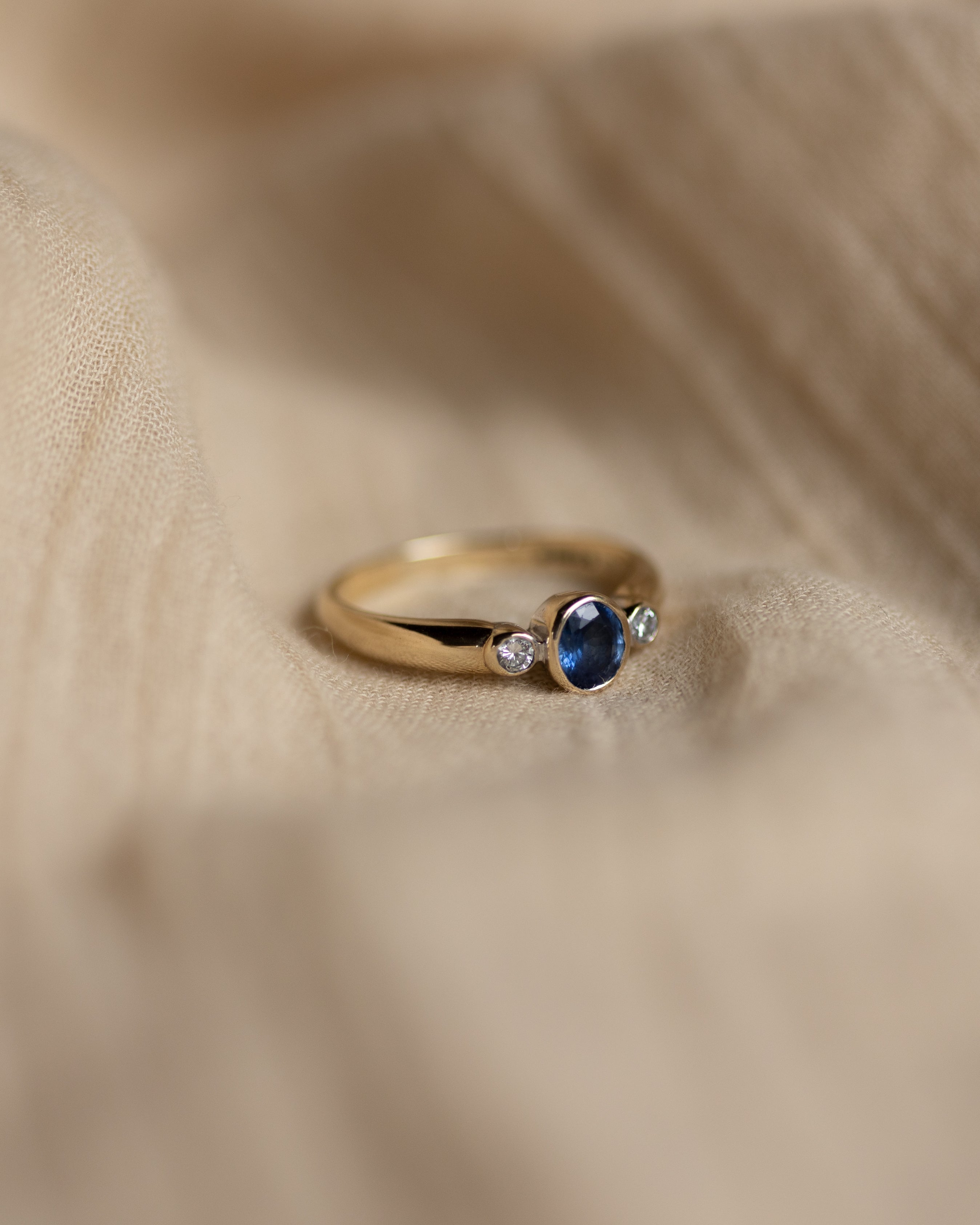 Julianna Vintage 9ct Gold Sapphire & Diamond Trilogy Ring