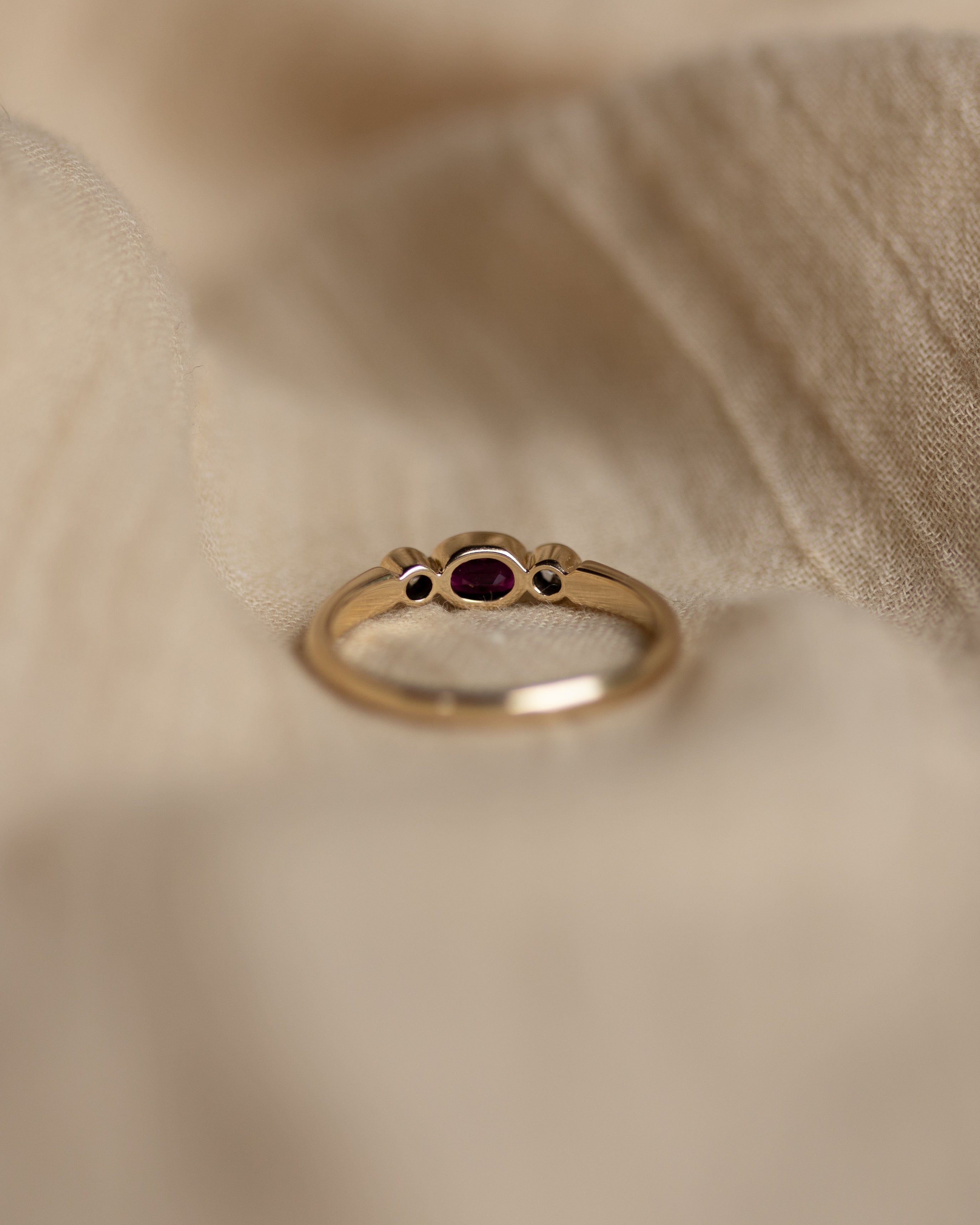 Alice 1987 Vintage 9ct Gold Ruby & Diamond Trilogy Ring