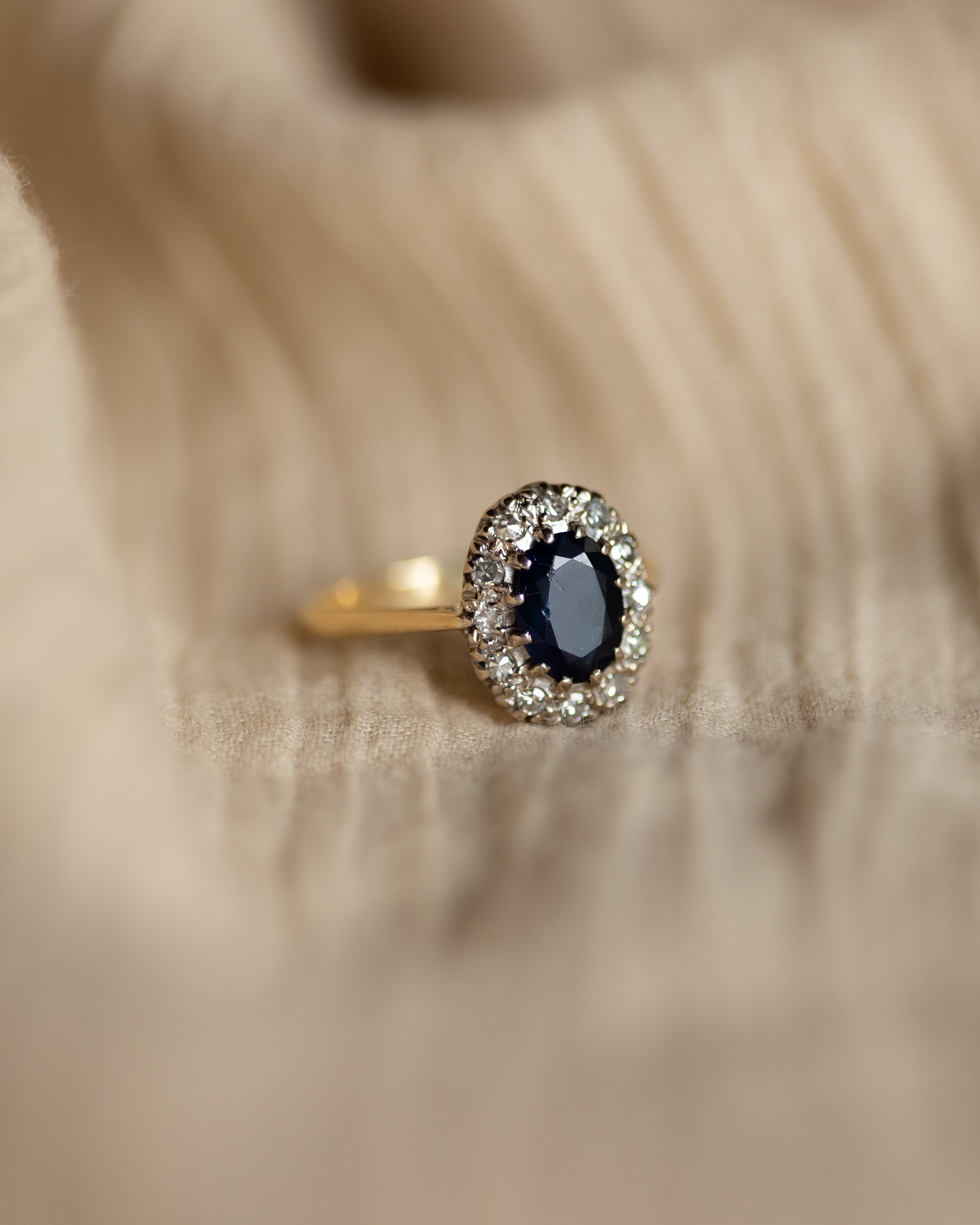 Lilian Vintage 18ct Gold Sapphire & Diamond Cluster Ring