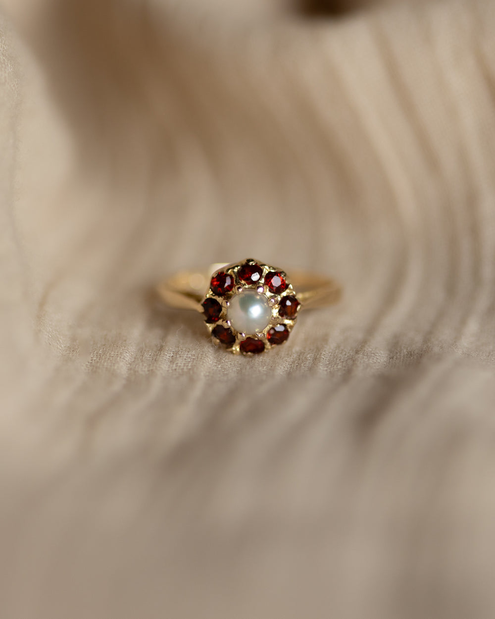Lauretta 1980 Vintage 9ct Gold Pearl & Garnet Cluster Ring