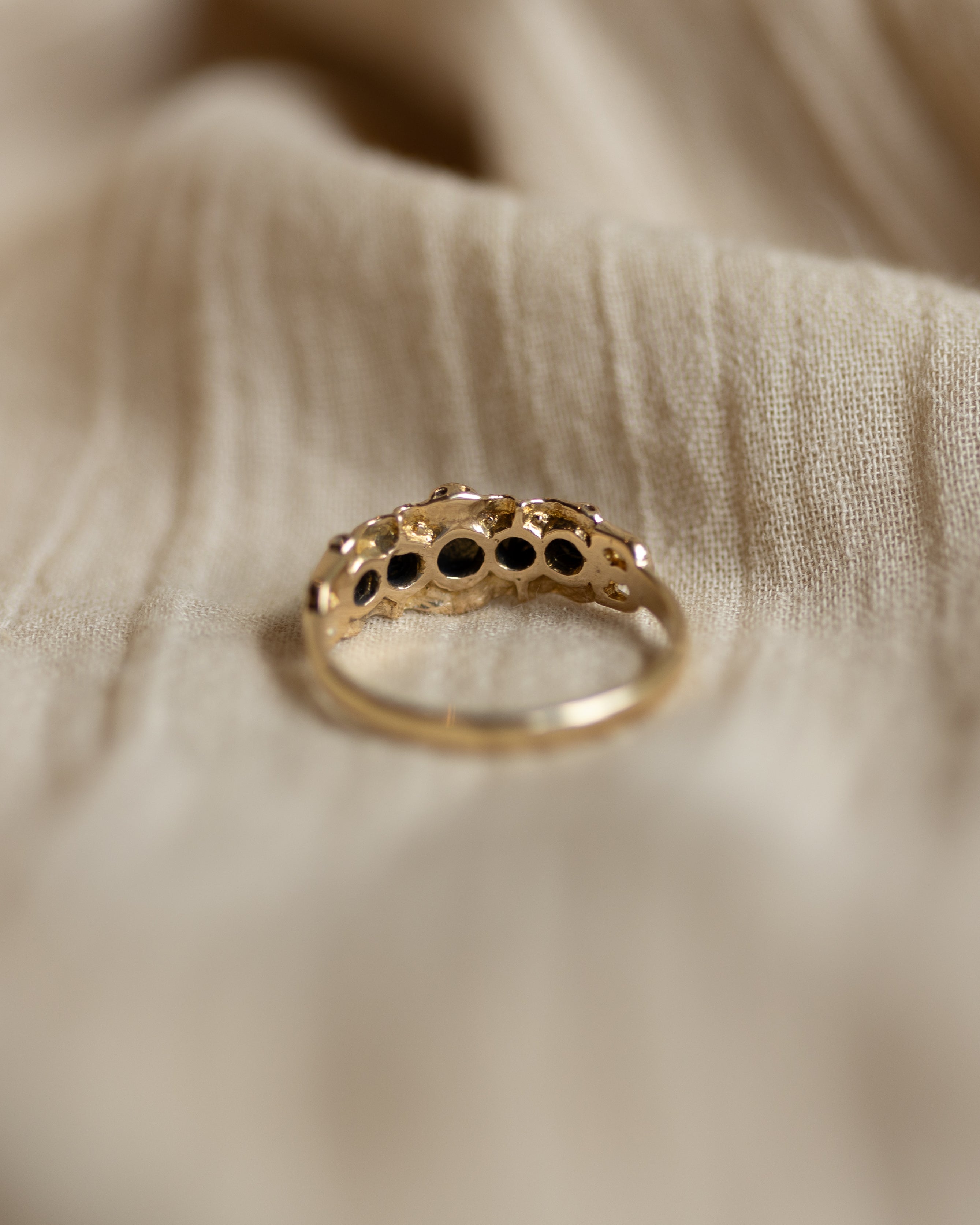 Annabelle 1968 Vintage 9ct Gold Five Stone Pearl Ring