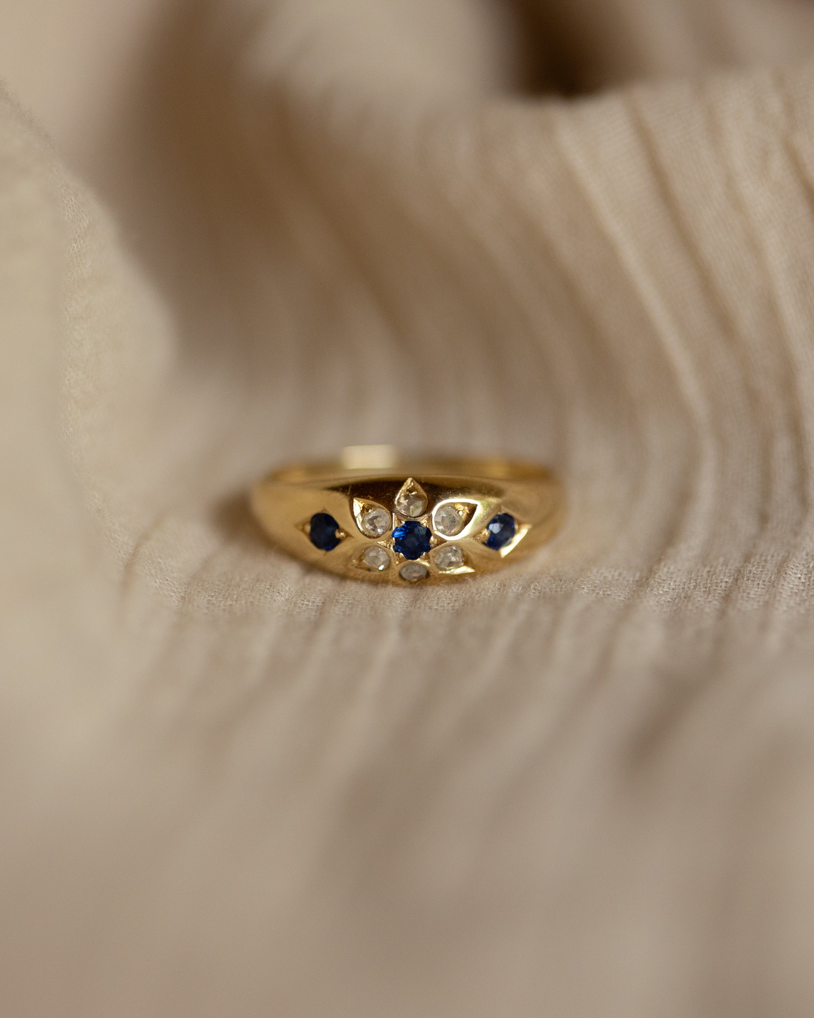 Floriane 1994 Vintage 18ct Gold Sapphire & Diamond Ring