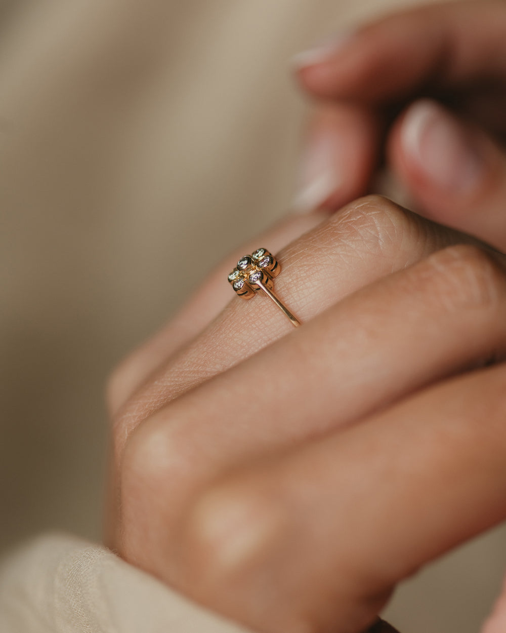 Josephine Vintage 18ct Gold Diamond Daisy Cluster Ring