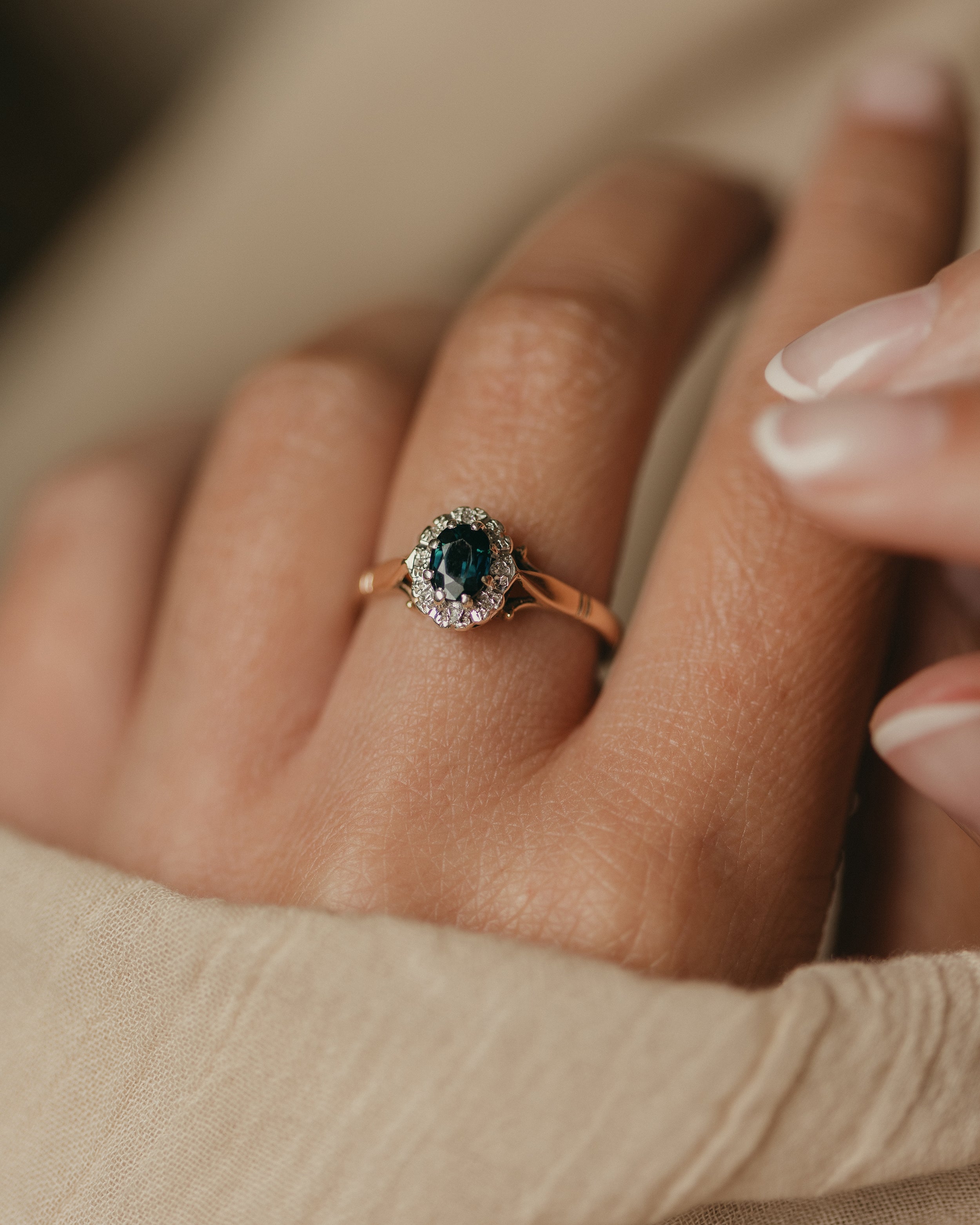 Nina 1973 Vintage 9ct Gold Sapphire & Diamond Cluster Ring