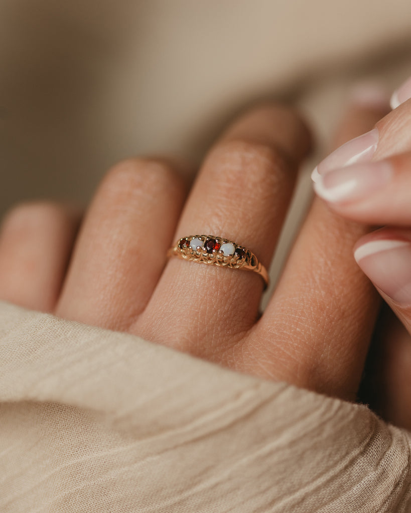 Anne 1990 Vintage 9ct Gold Garnet & Opal Five Stone Ring