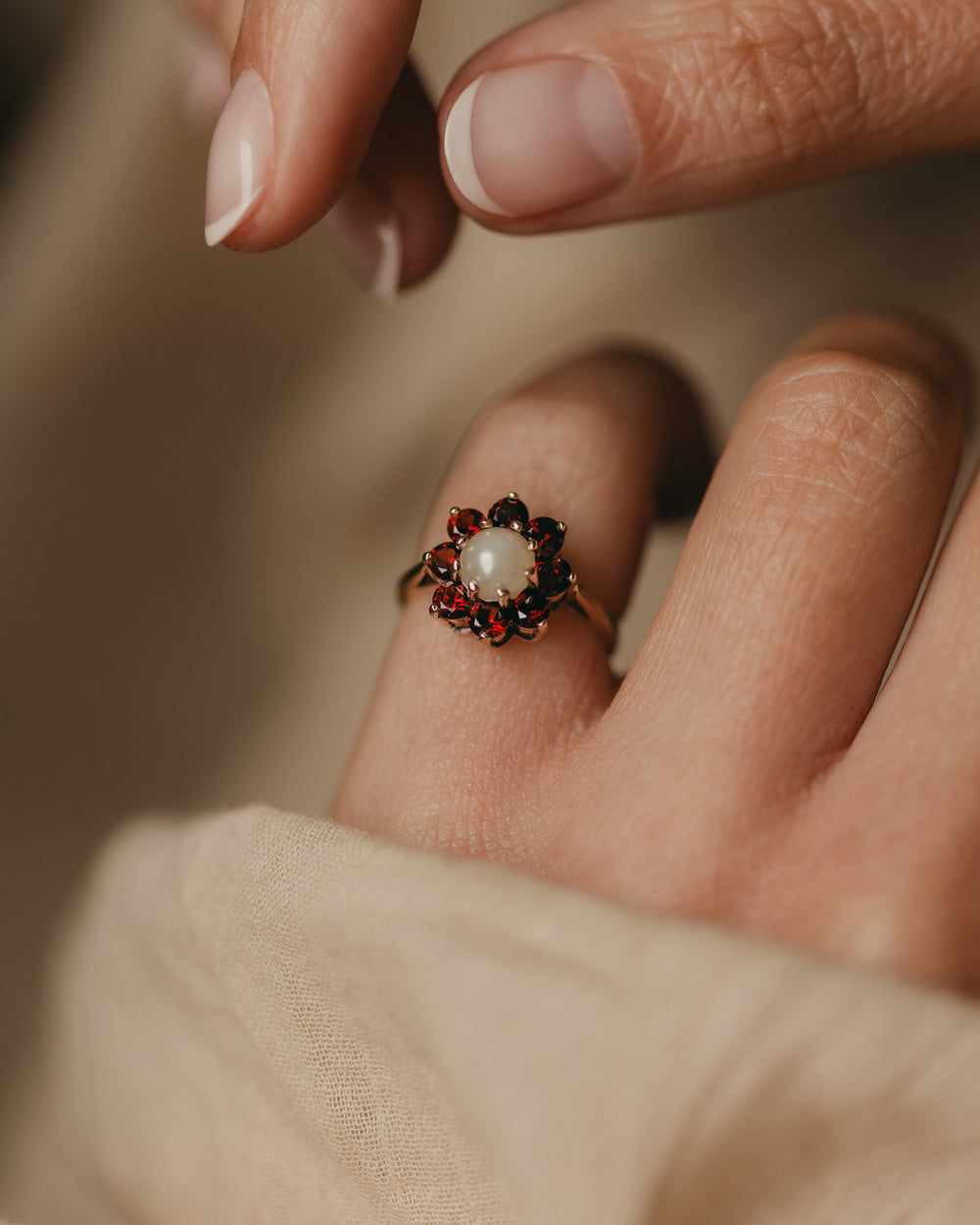 Juliette 1967 Vintage 9ct Gold Pearl & Garnet Cluster