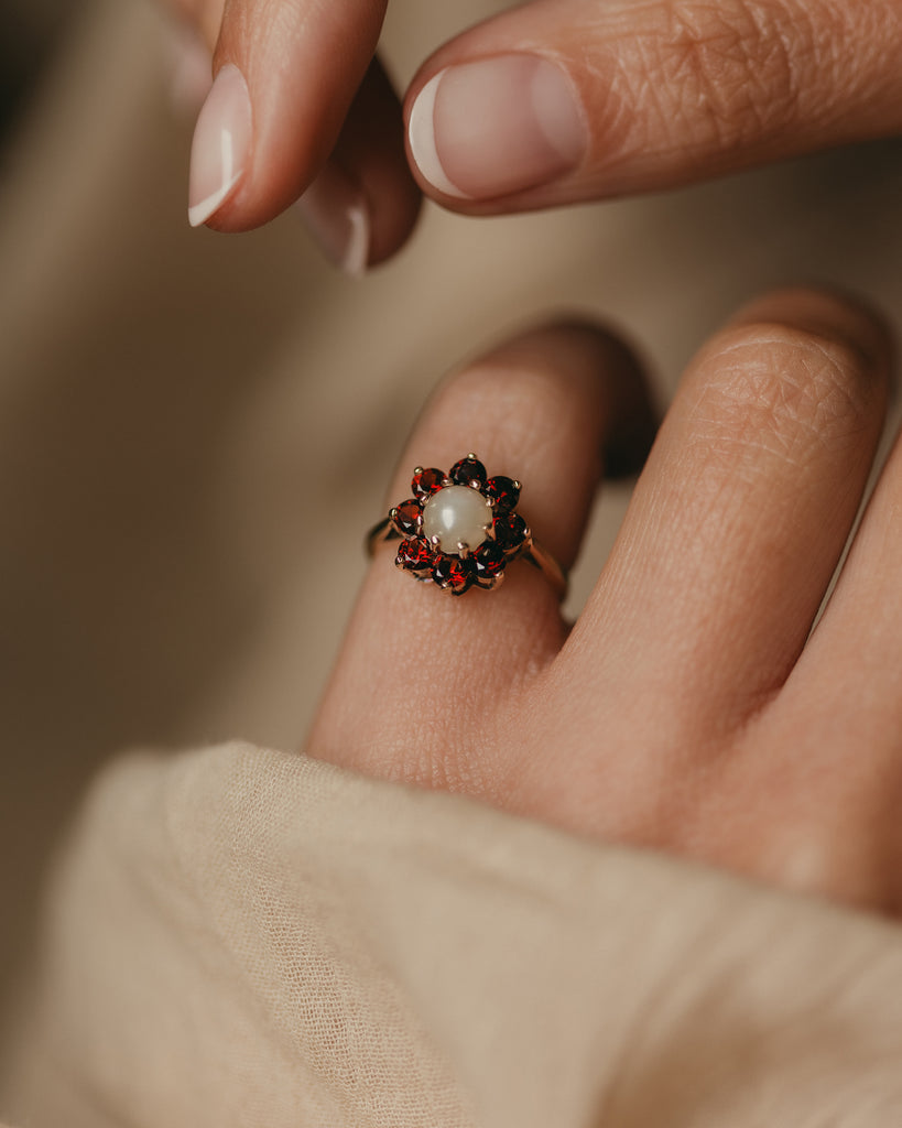 Juliette 1967 Vintage 9ct Gold Pearl & Garnet Cluster