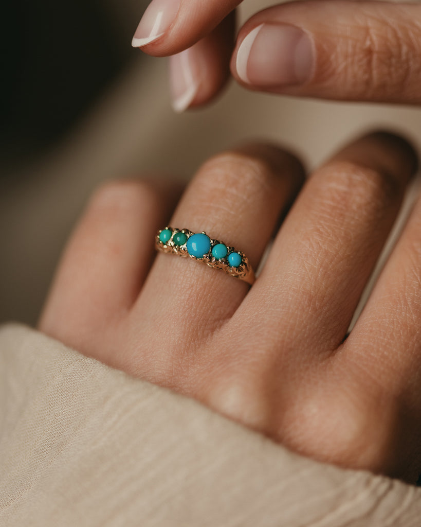 Tilly 1975 Vintage 9ct Gold Turquoise Five Stone Ring