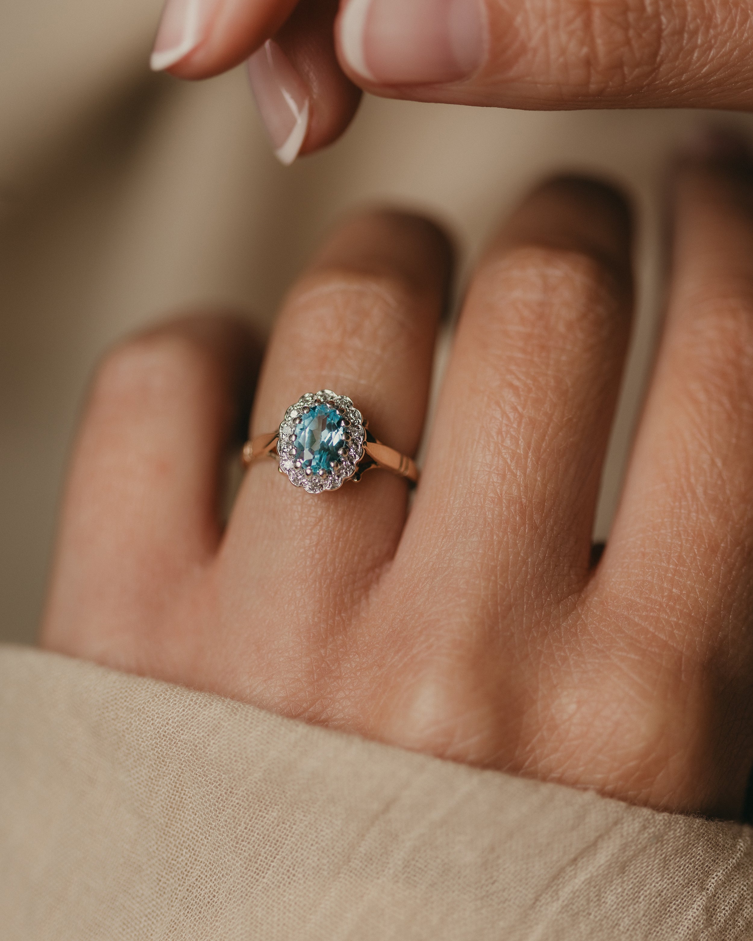 Catherine 1988 Vintage 9ct Gold Blue Topaz & Diamond Cluster Ring