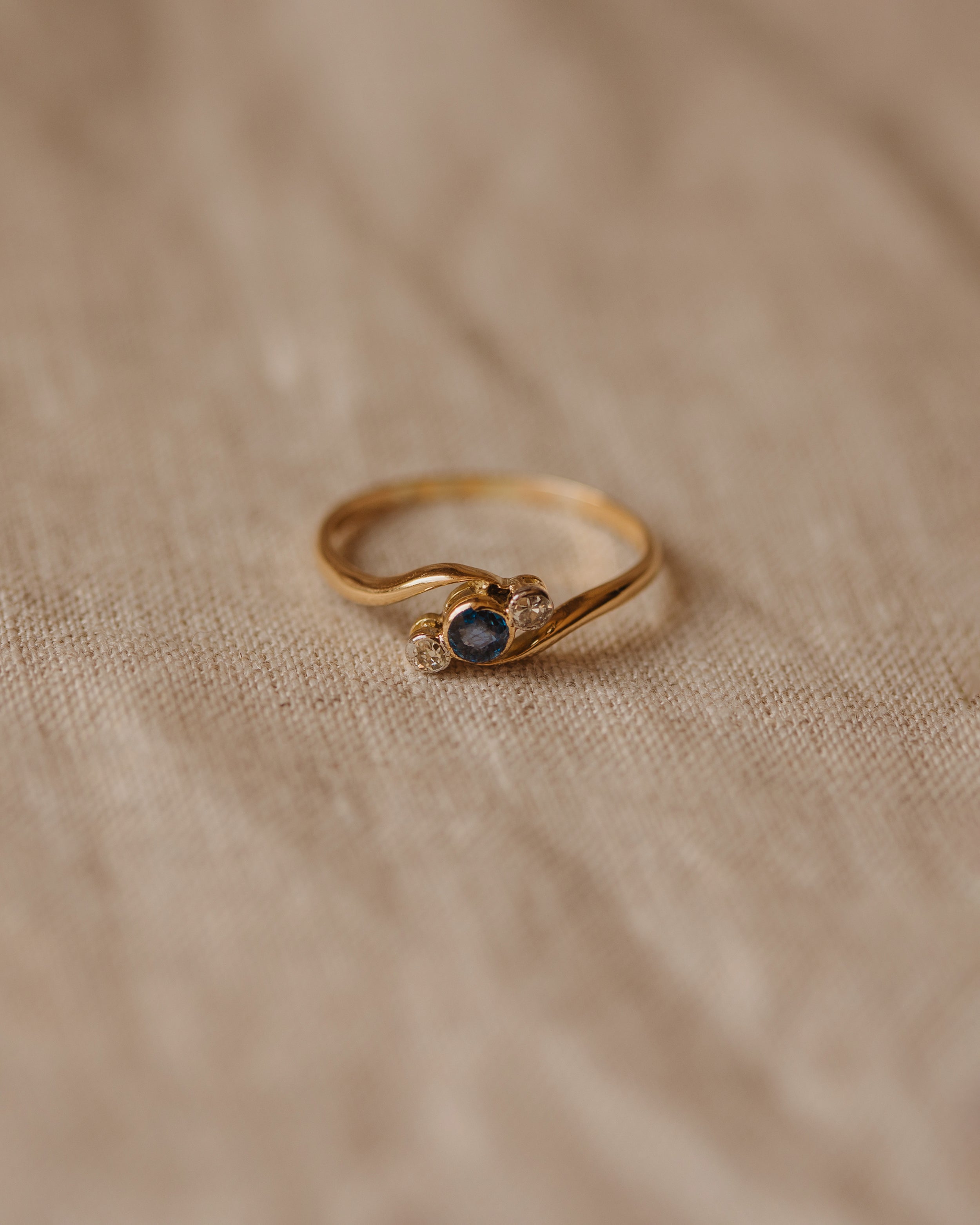 Mable Antique 18ct Gold Sapphire & Diamond Crossover Ring
