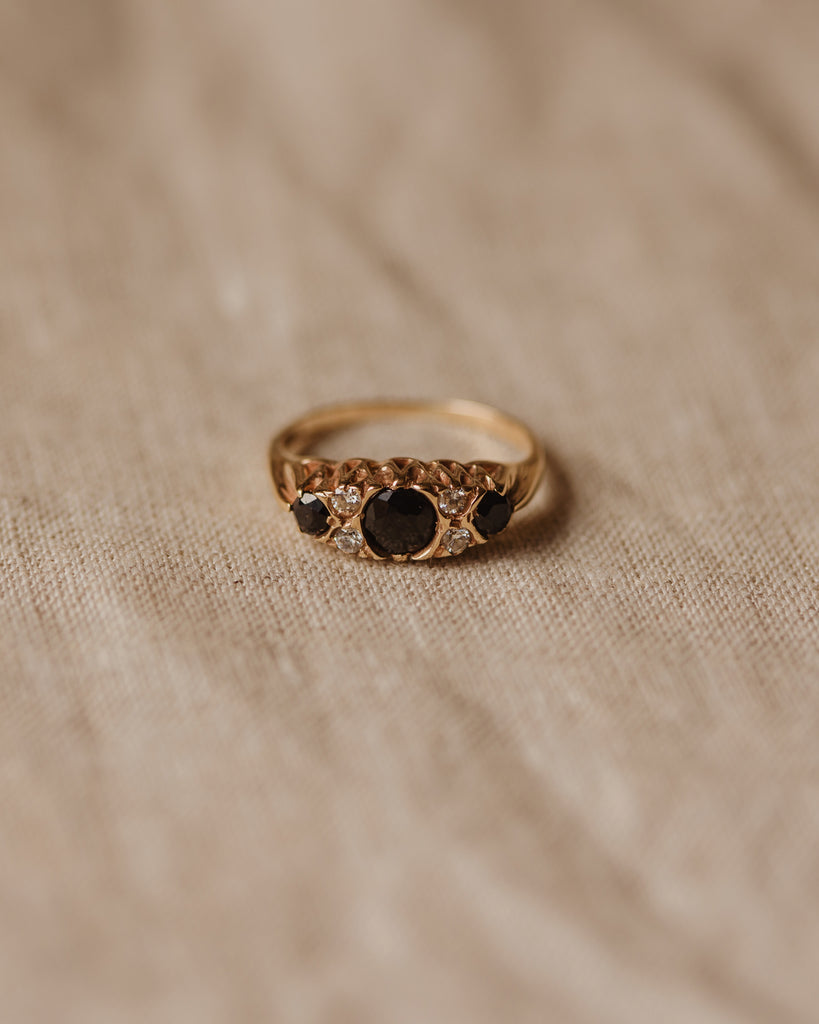 Matilda 1989 9ct Gold Sapphire Trilogy Ring