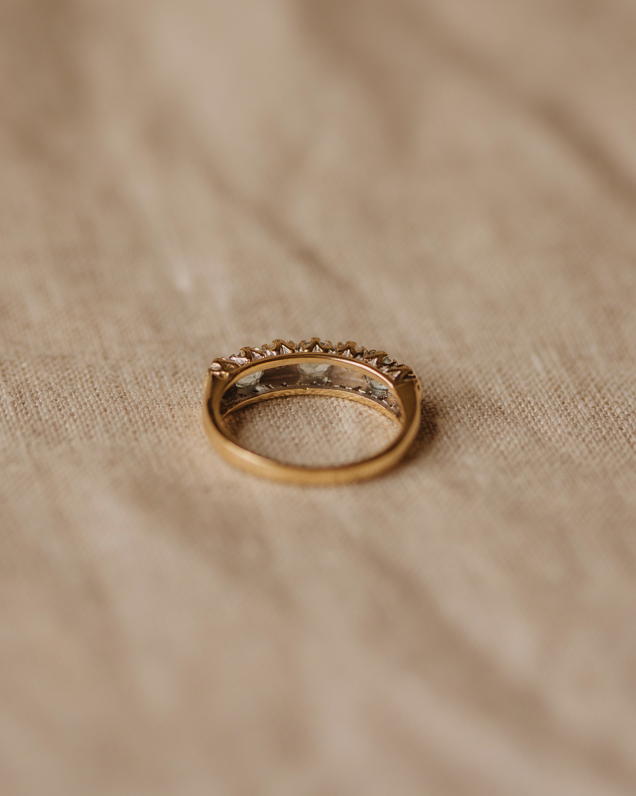 Cleo 1989 9ct Gold Aquamarine & Diamond Ring