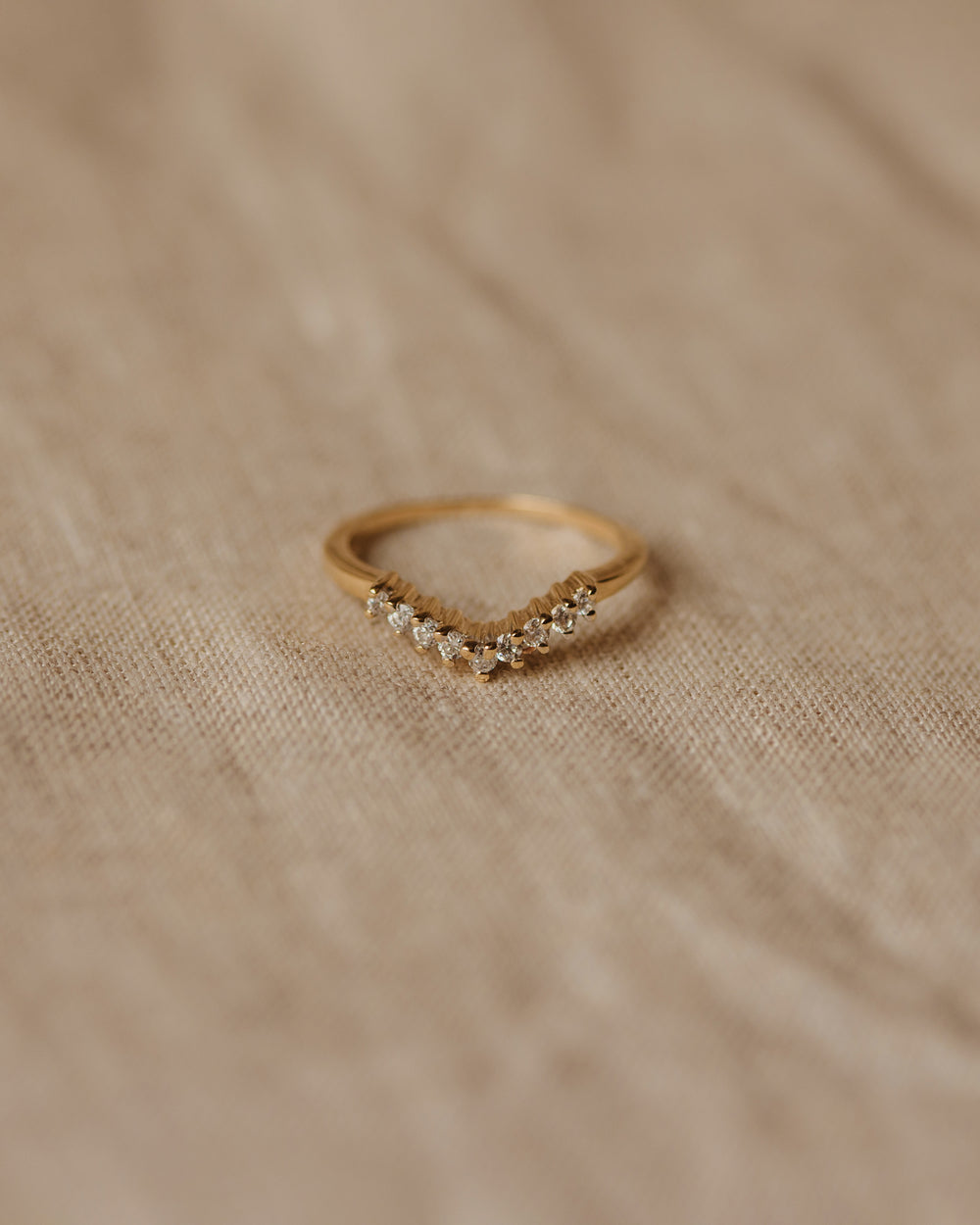 Penelope Vintage 9ct Gold CZ Wishbone Ring