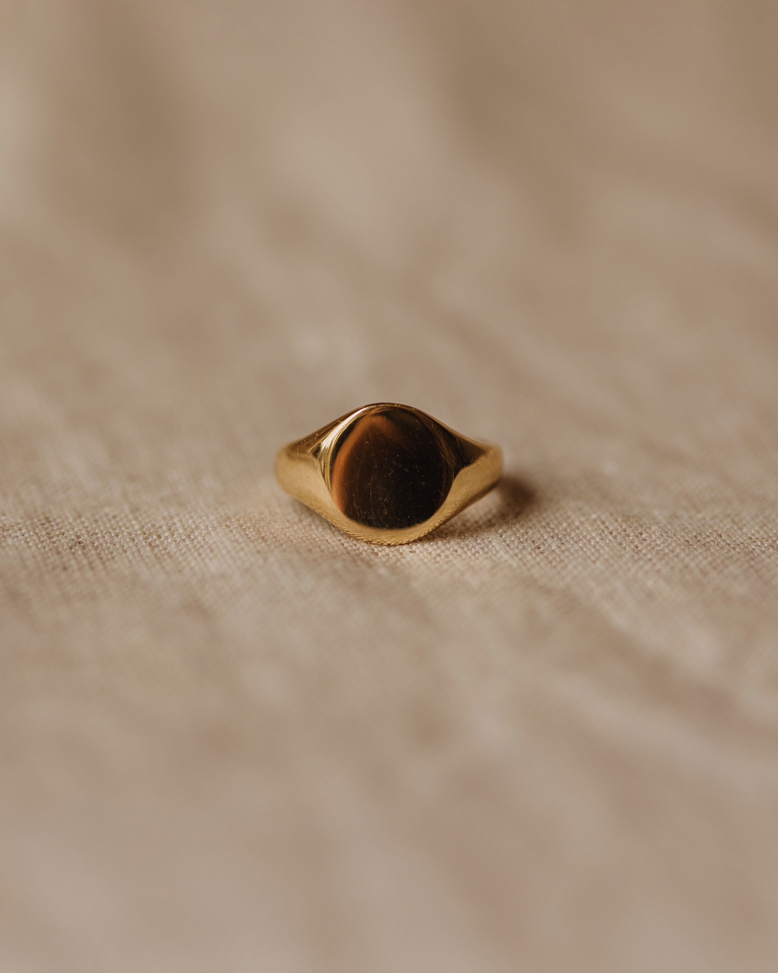 Anamaria Vintage 9ct Gold Signet Ring