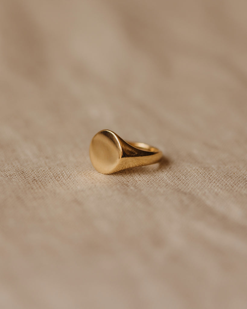 Anamaria Vintage 9ct Gold Signet Ring