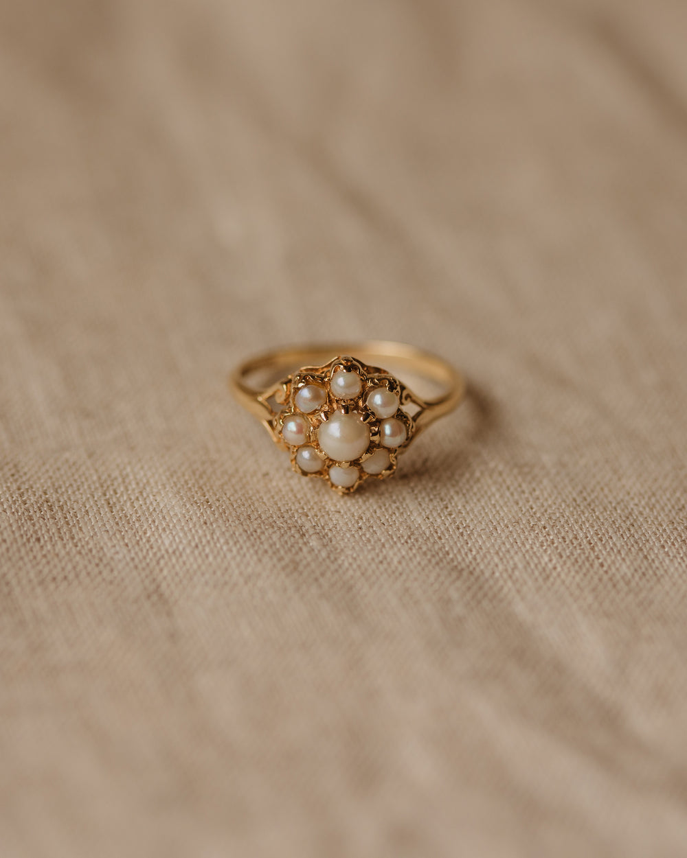 Maria Vintage 9ct Gold Pearl Flower Cluster Ring