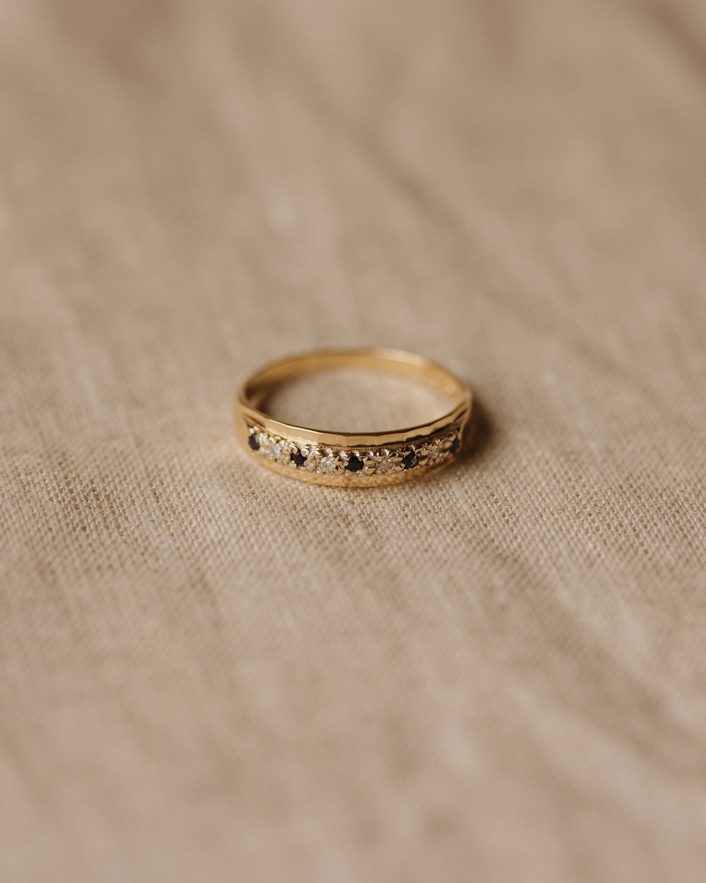 Darcy 1991 9ct Gold Sapphire & Diamond Ring