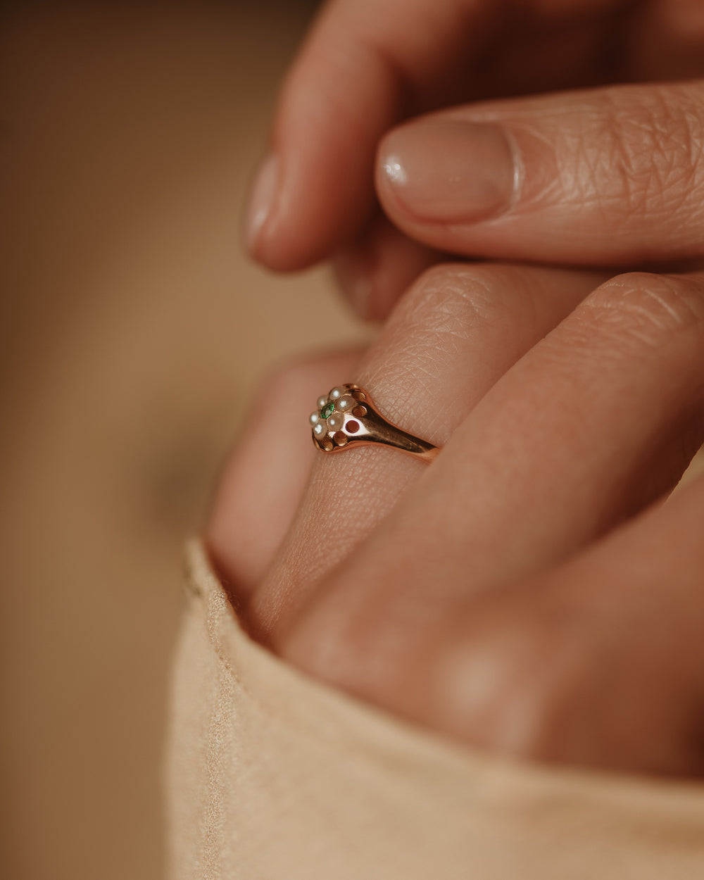 Mable Antique 9ct Gold Emerald & Pearl Daisy Cluster Ring