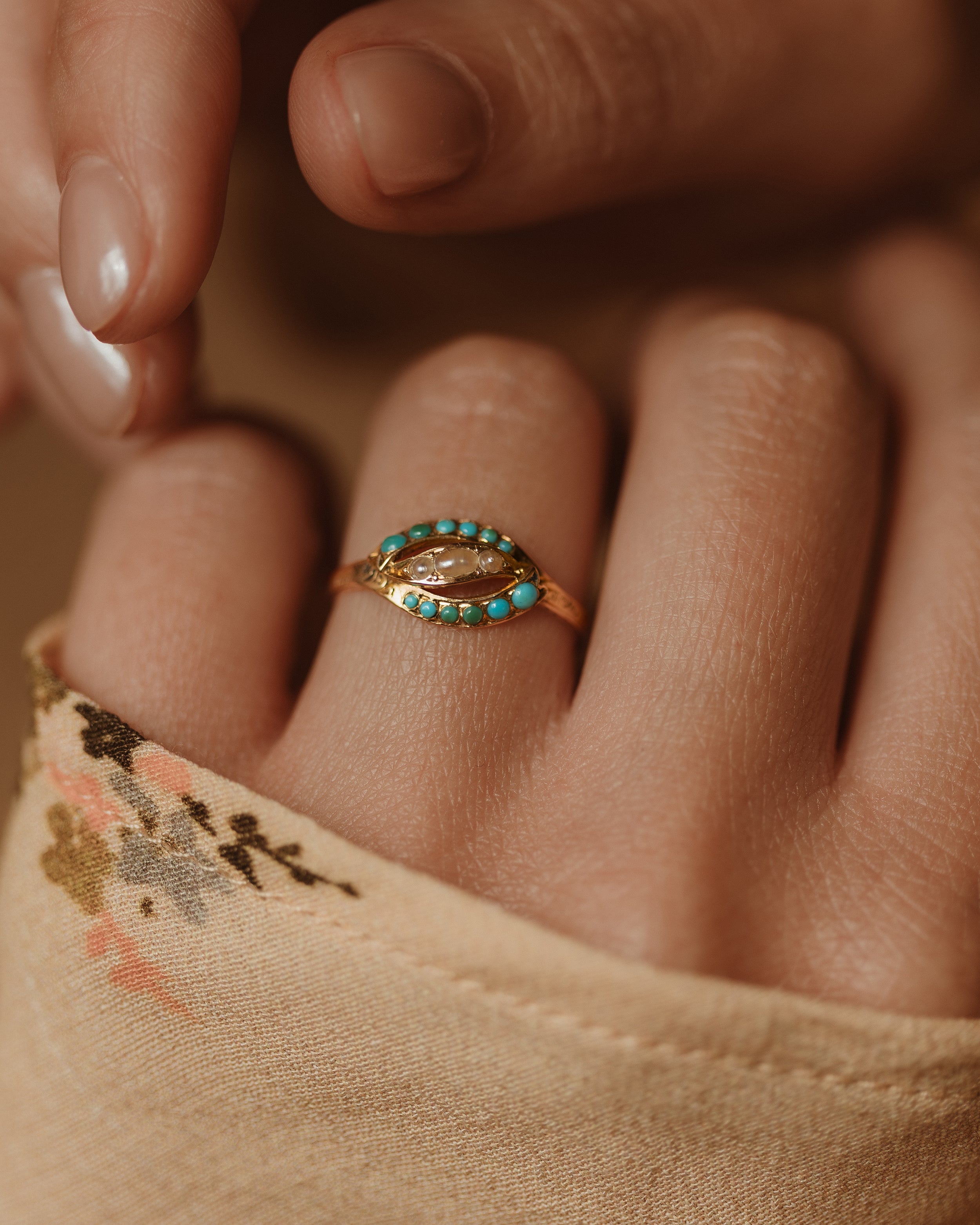 Edith Antique 18ct Gold Turquoise & Pearl Ring