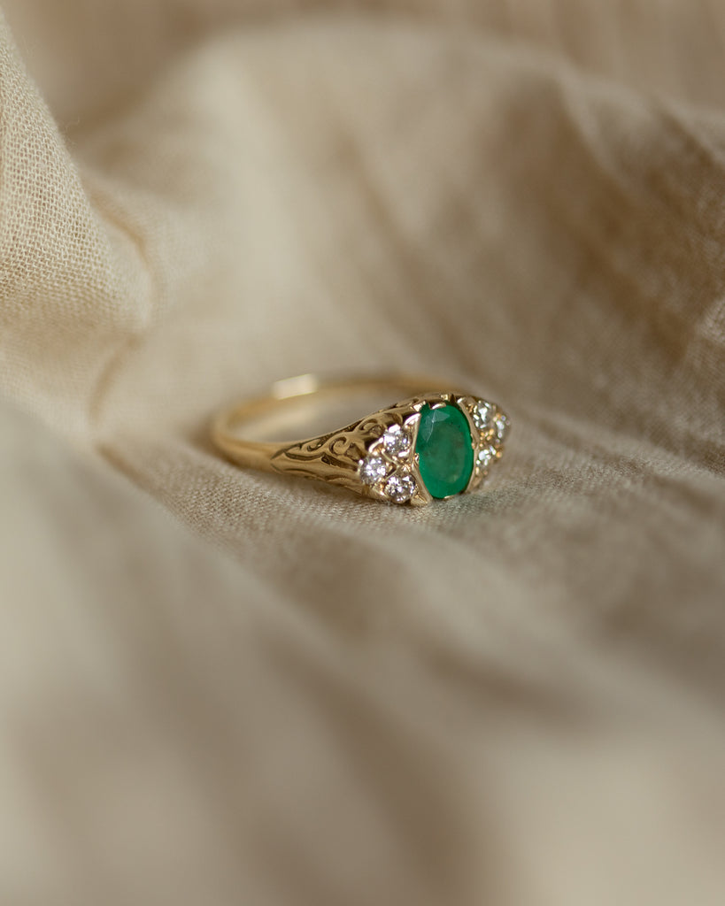 Marthe Vintage 9ct Gold Emerald & Diamond Seven Stone Ring