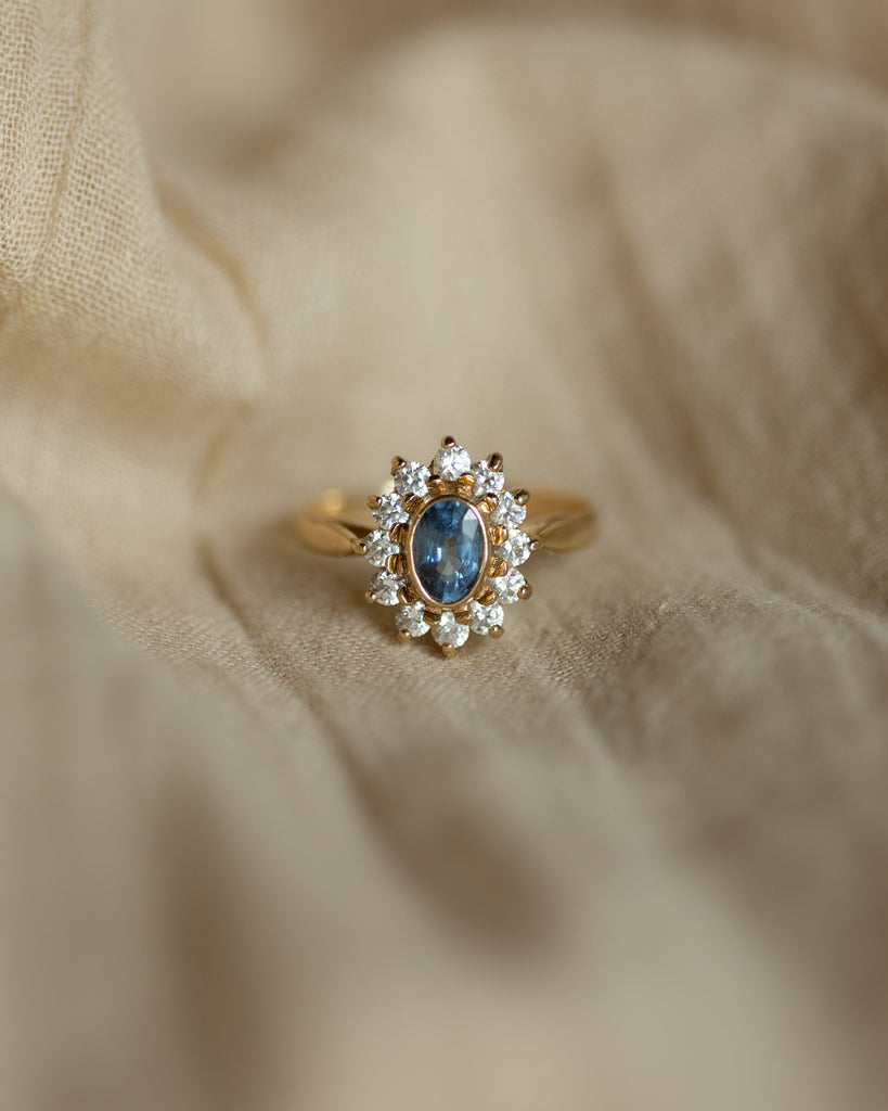 Chloe 1976 Vintage 9ct Gold Blue Topaz & CZ Cluster Ring
