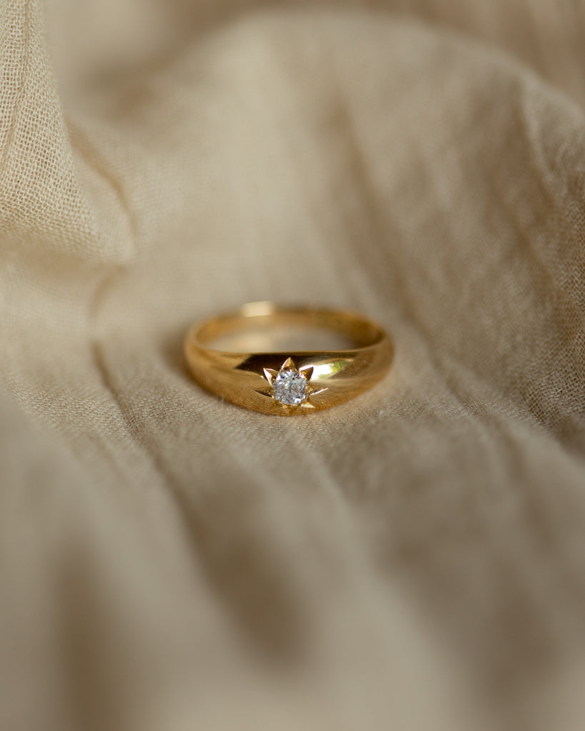 Ernestine 1902 Antique 18ct Gold Star Set Diamond Ring