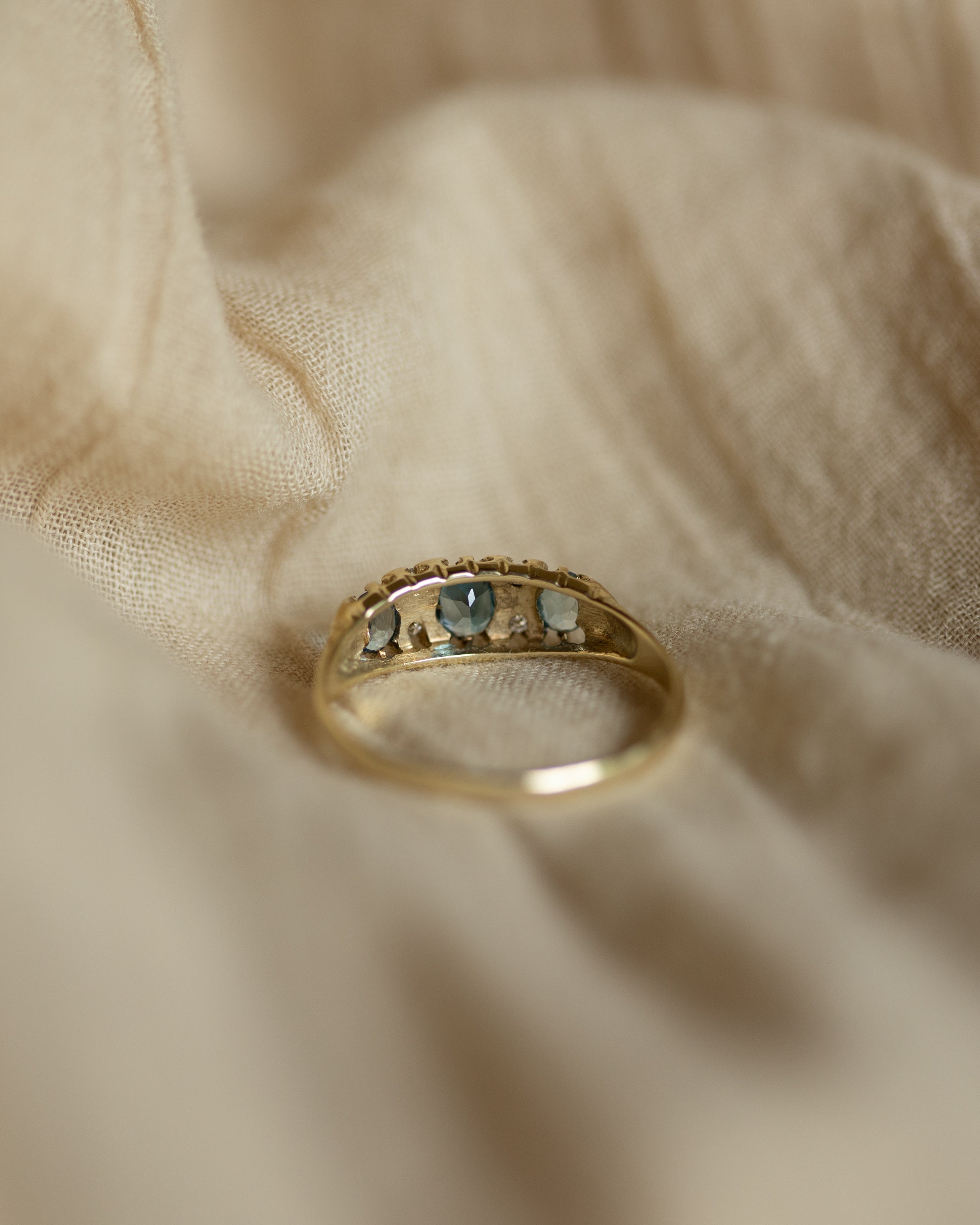 Antonia 1989 Vintage 9ct Gold Blue Topaz & Diamond Seven Stone Ring
