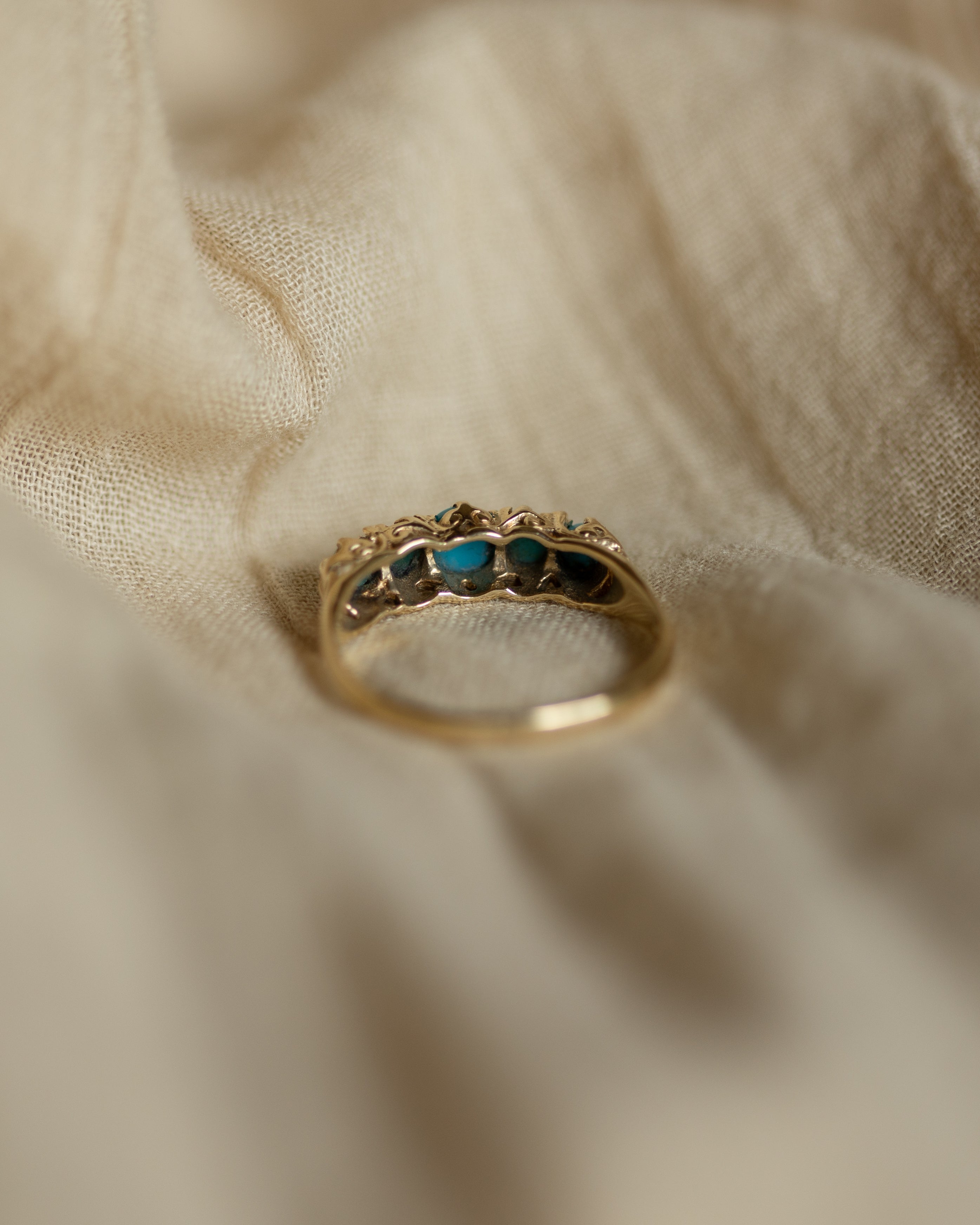 Tilly 1975 Vintage 9ct Gold Turquoise Five Stone Ring