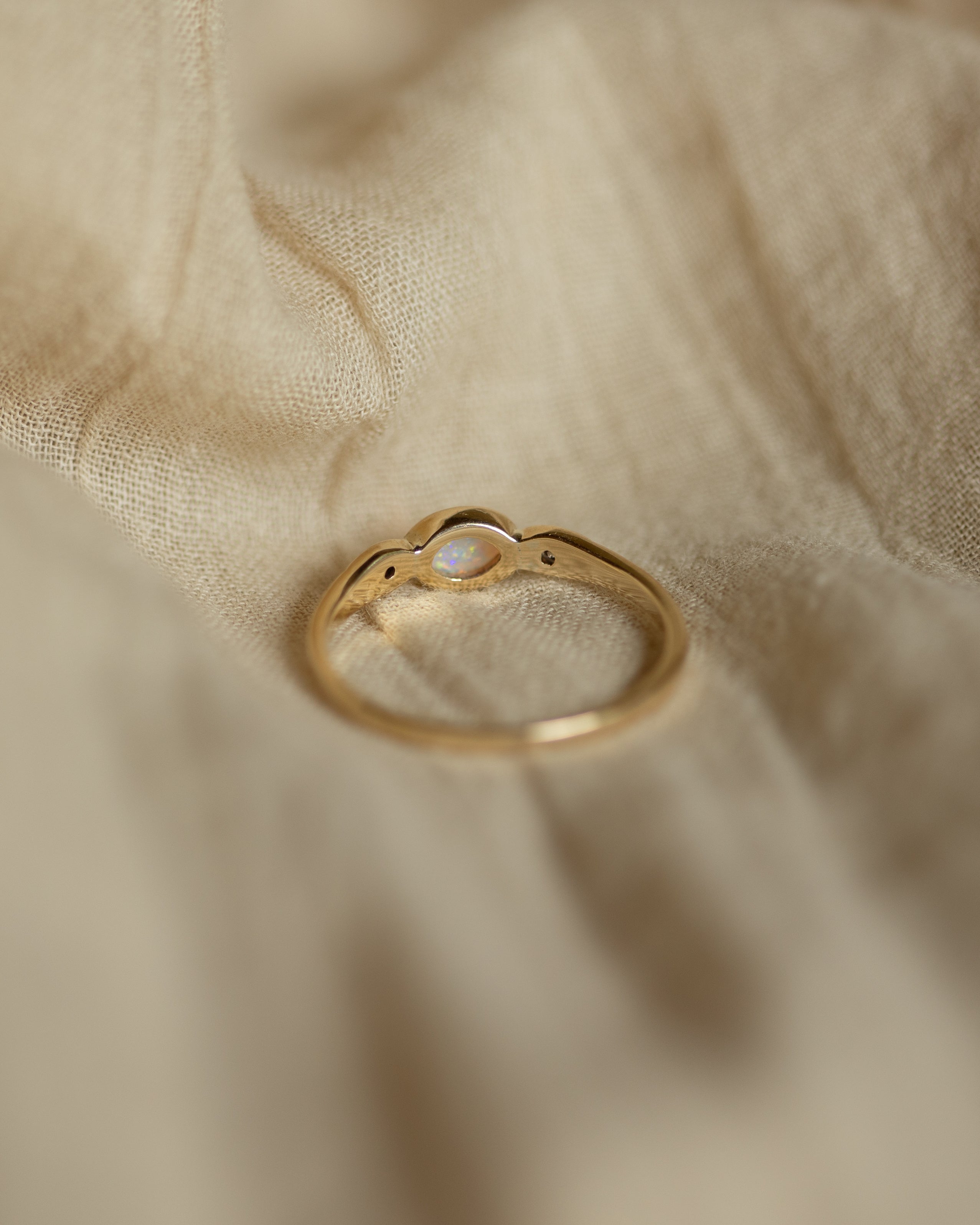 Iva 1985 Vintage 9ct Gold Opal & Diamond Trilogy Ring