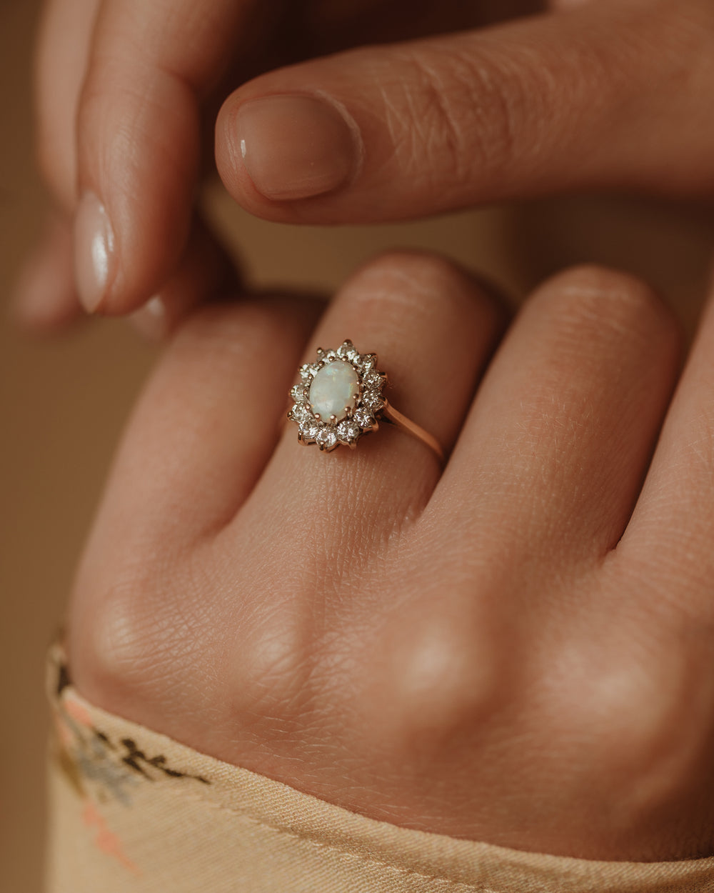Claudie 1987 Vintage 9ct Gold Opal & Diamond Cluster Ring