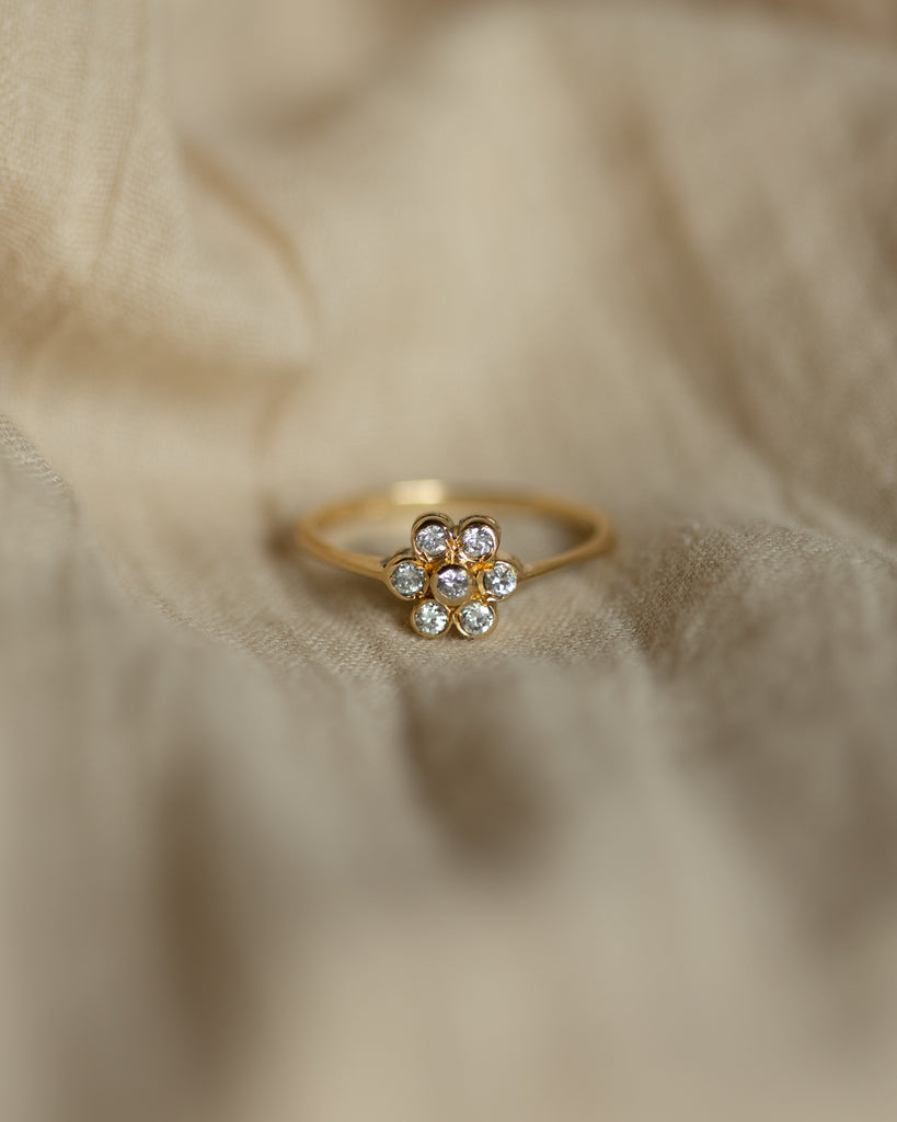 Josephine Vintage 18ct Gold Diamond Daisy Cluster Ring