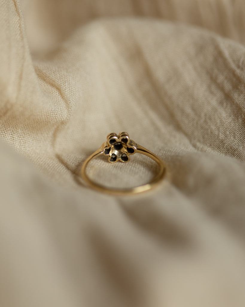Josephine Vintage 18ct Gold Diamond Daisy Cluster Ring