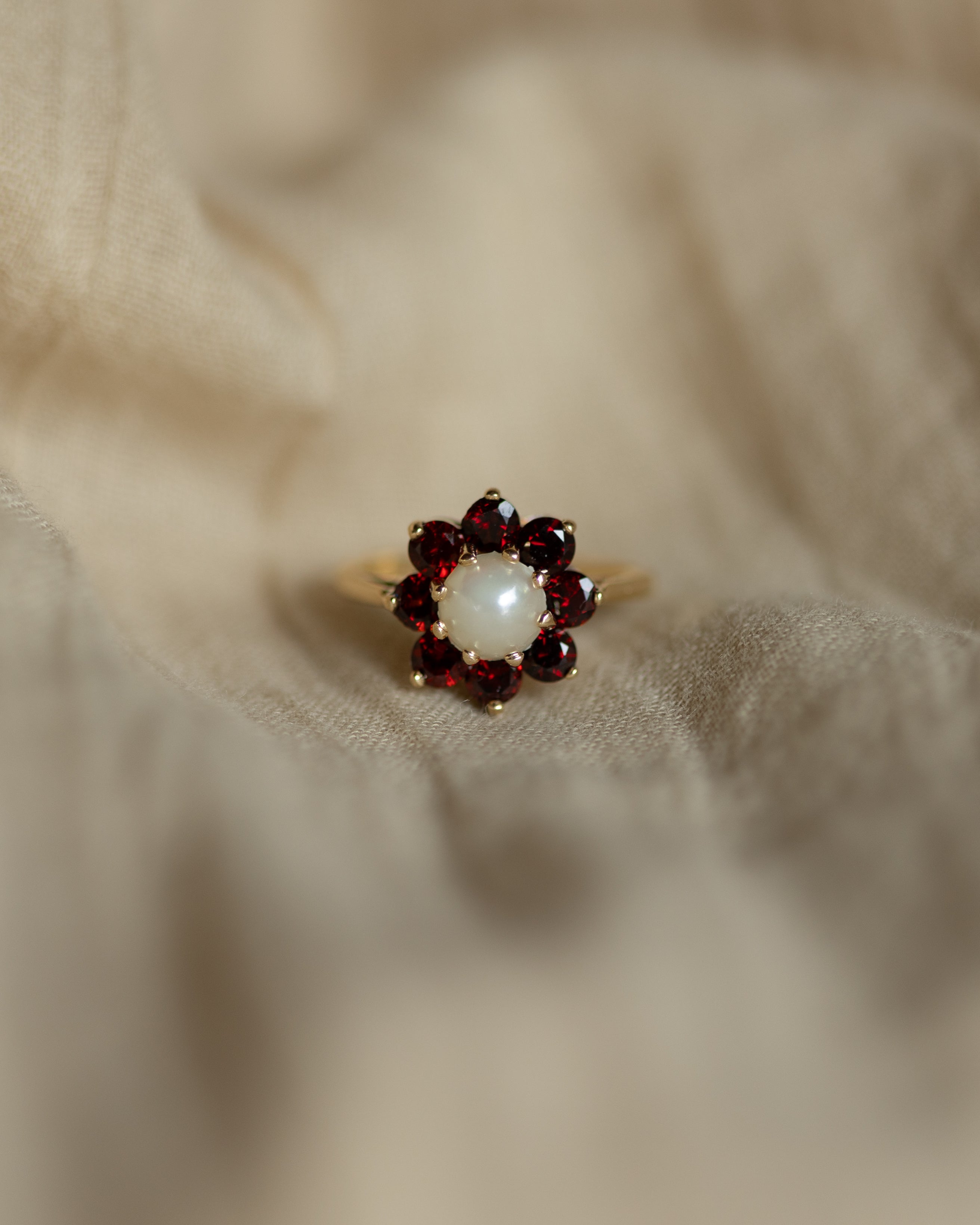 Juliette 1967 Vintage 9ct Gold Pearl & Garnet Cluster