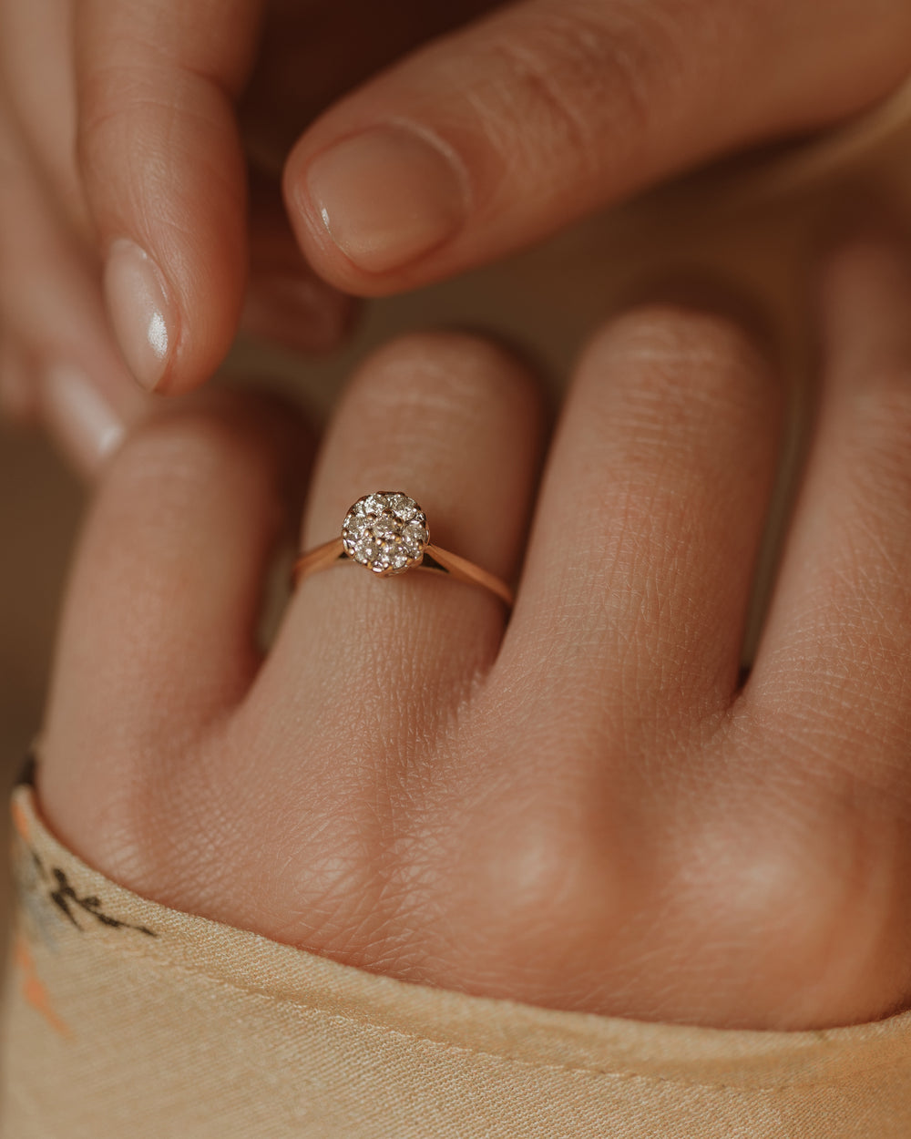 Guinevere 1992 Vintage 9ct Gold Diamond Cluster Ring