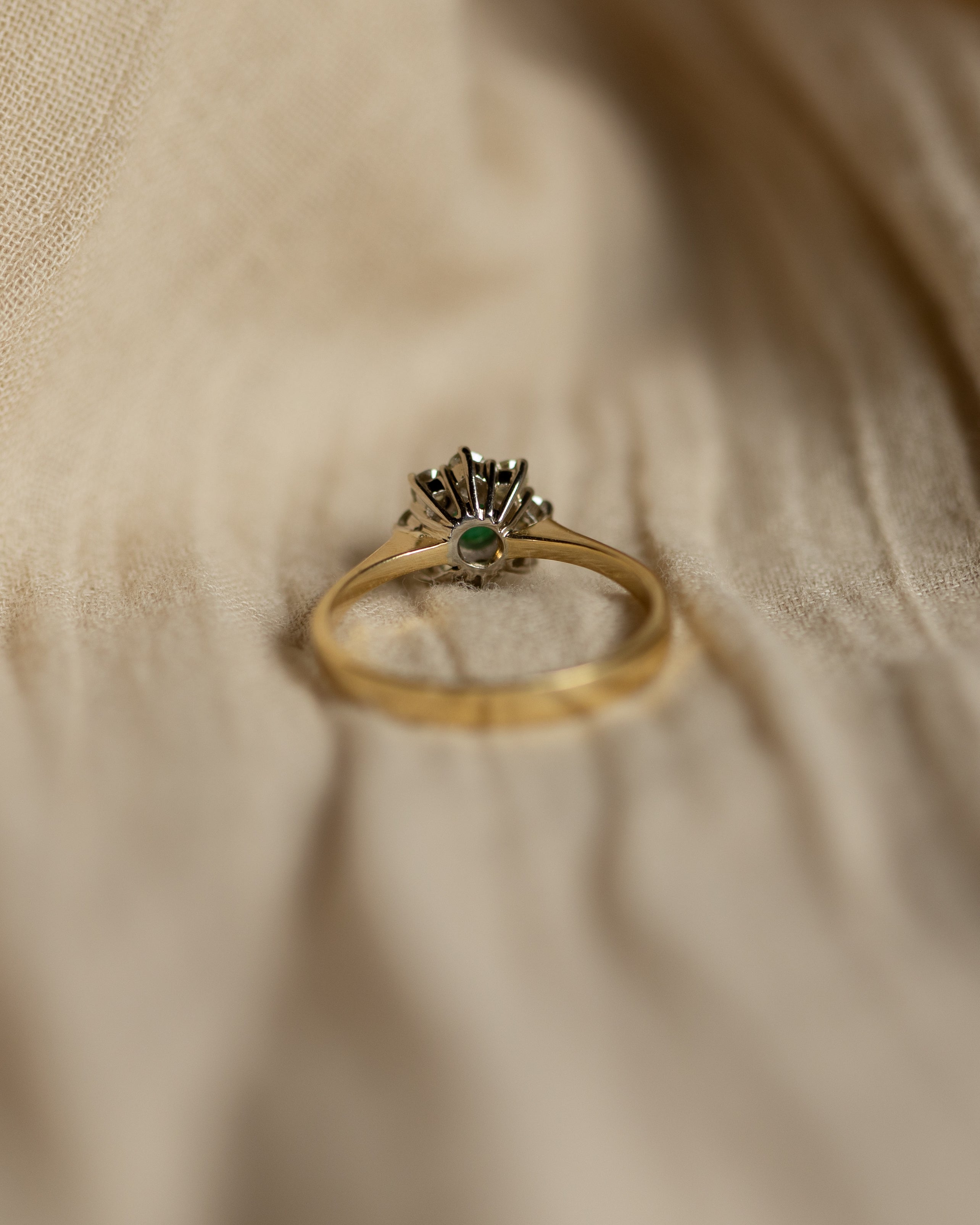 Avigail 1976 Vintage 18ct Gold Emerald & Diamond Cluster Ring
