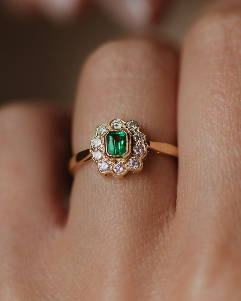 Clémentine 1995 Vintage 18ct Gold Emerald & Diamond Cluster Ring
