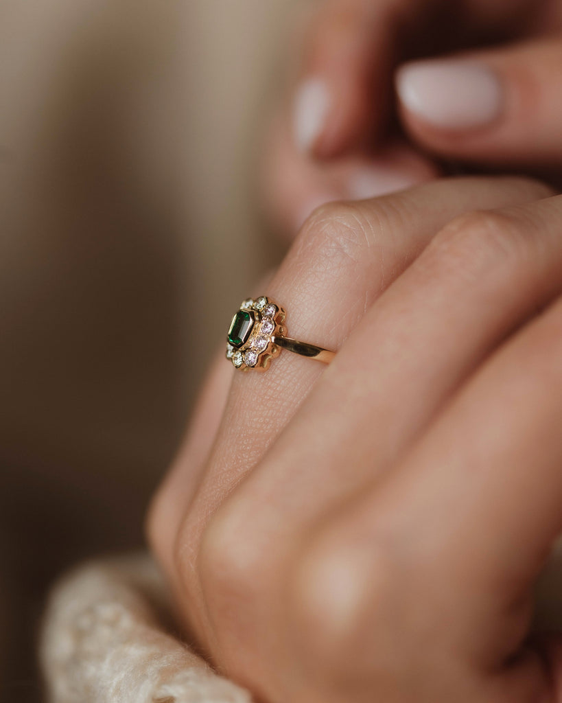 Clémentine 1995 Vintage 18ct Gold Emerald & Diamond Cluster Ring