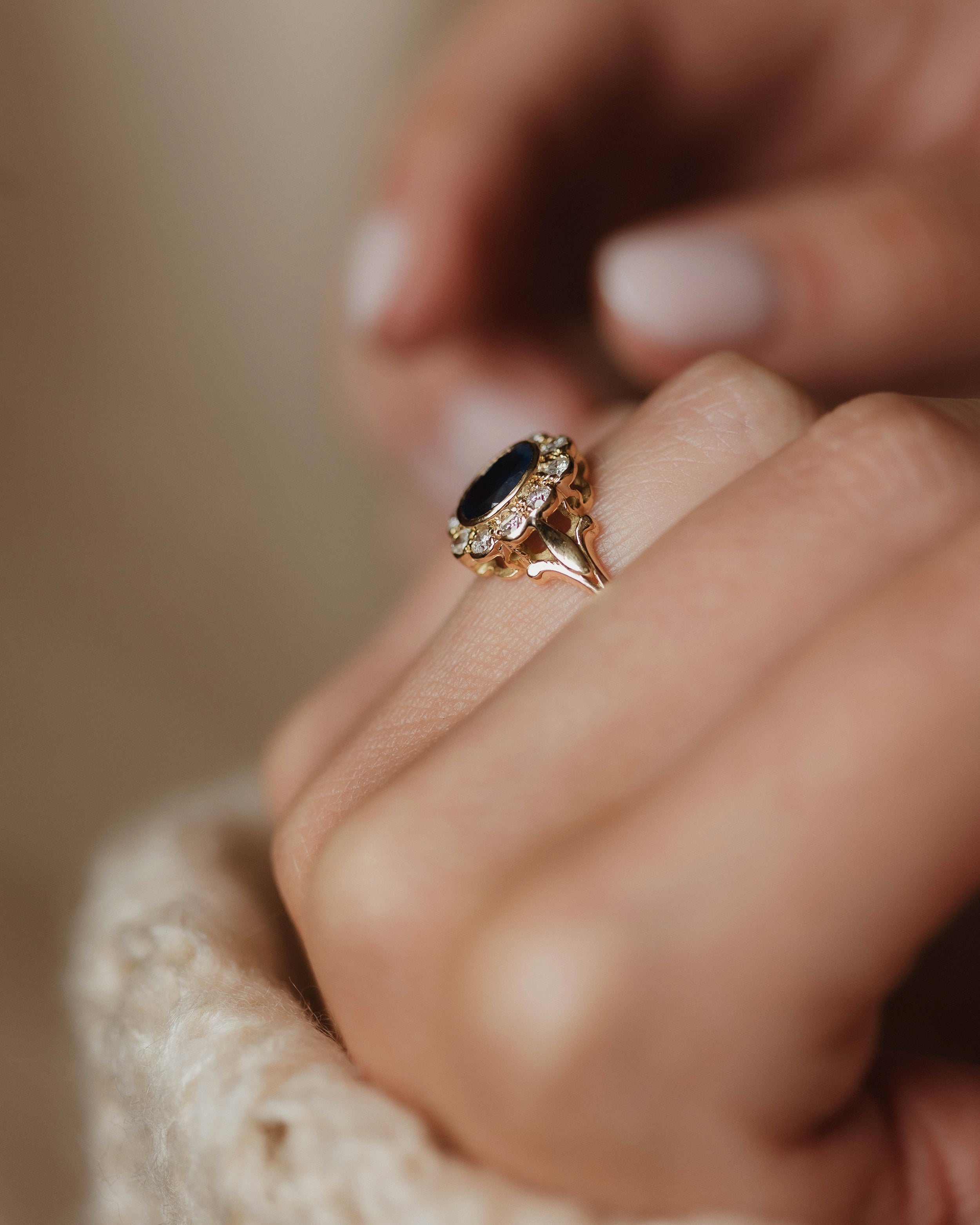 Virginie 1995 Vintage 18ct Gold Sapphire & Diamond Cluster Ring