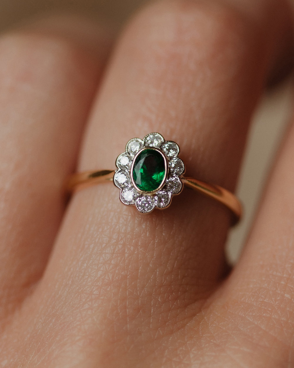 Amarilis Vintage 18ct Gold Emerald & Diamond Cluster Ring