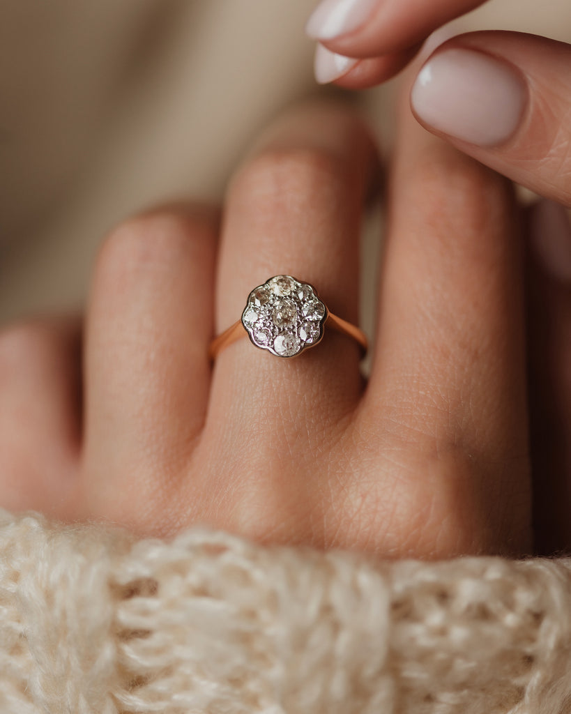 Anouk Antique 18ct Gold Diamond Daisy Cluster Ring