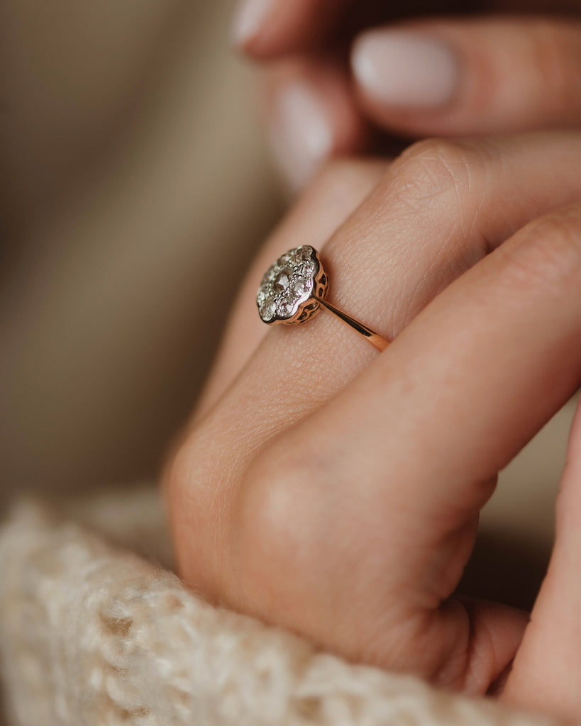Anouk Antique 18ct Gold Diamond Daisy Cluster Ring