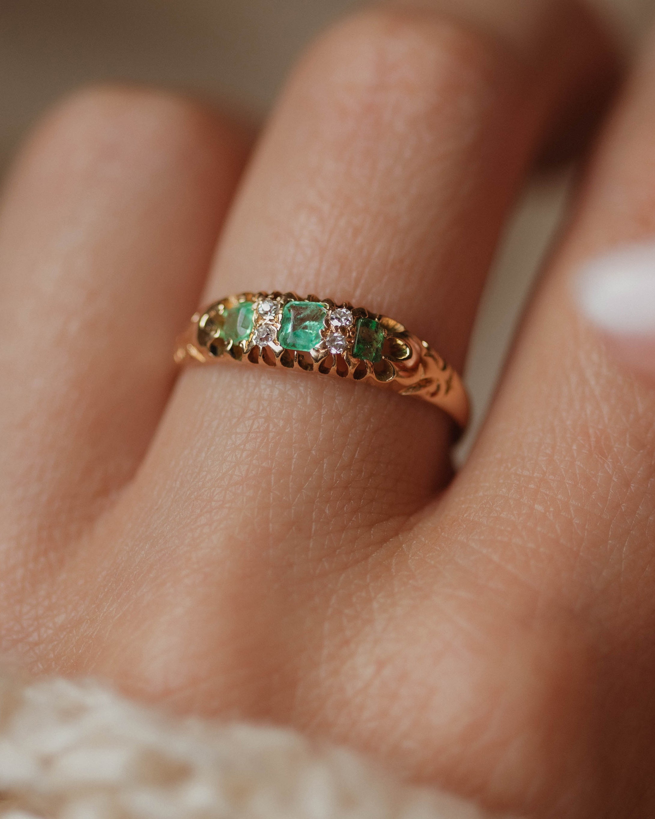 Verity Antique 18ct Gold Emerald & Diamond Seven Stone Ring