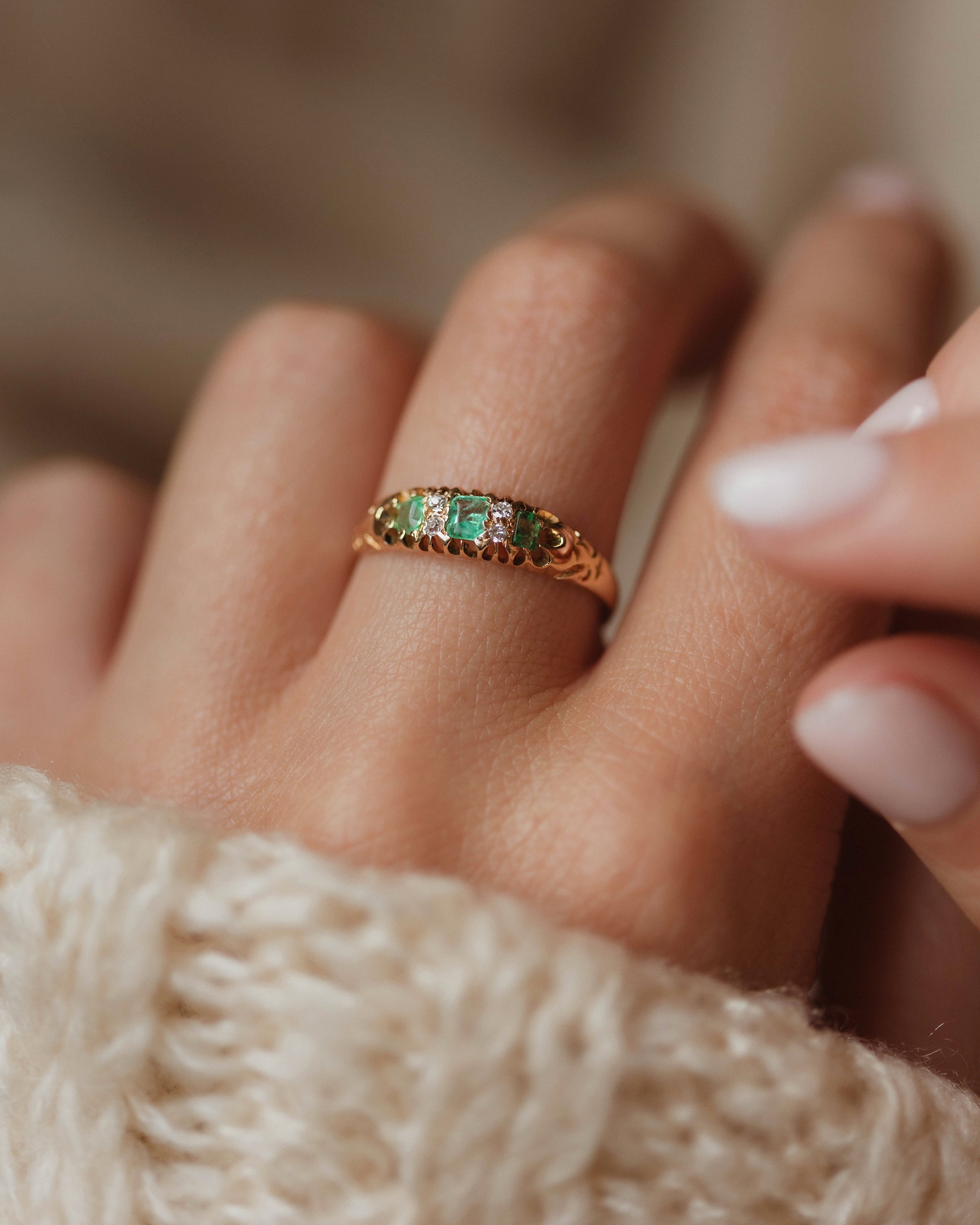 Verity Antique 18ct Gold Emerald & Diamond Seven Stone Ring