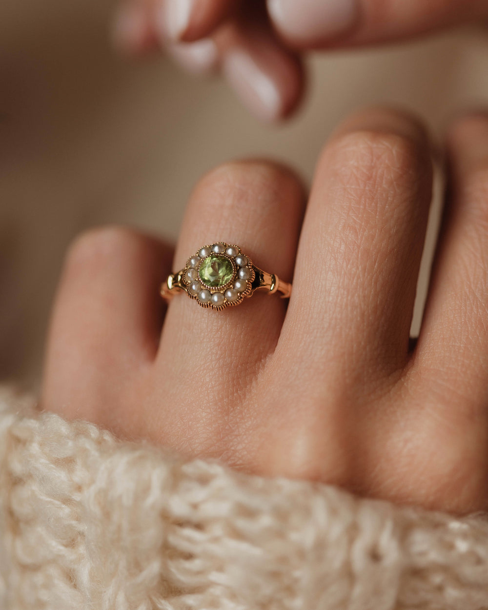 Annaliese Vintage 18ct Gold Peridot & Pearl Cluster Ring
